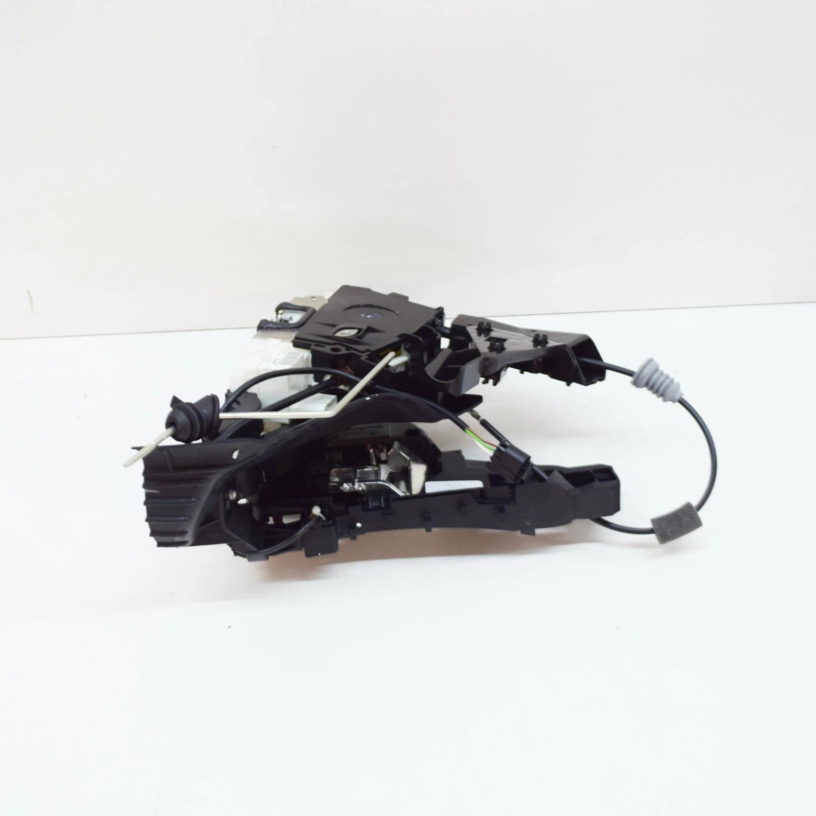 NEW MERCEDES-BENZ ML W164 FRONT RIGHT DOOR LOCK RHD A1647201635 ORIGINAL