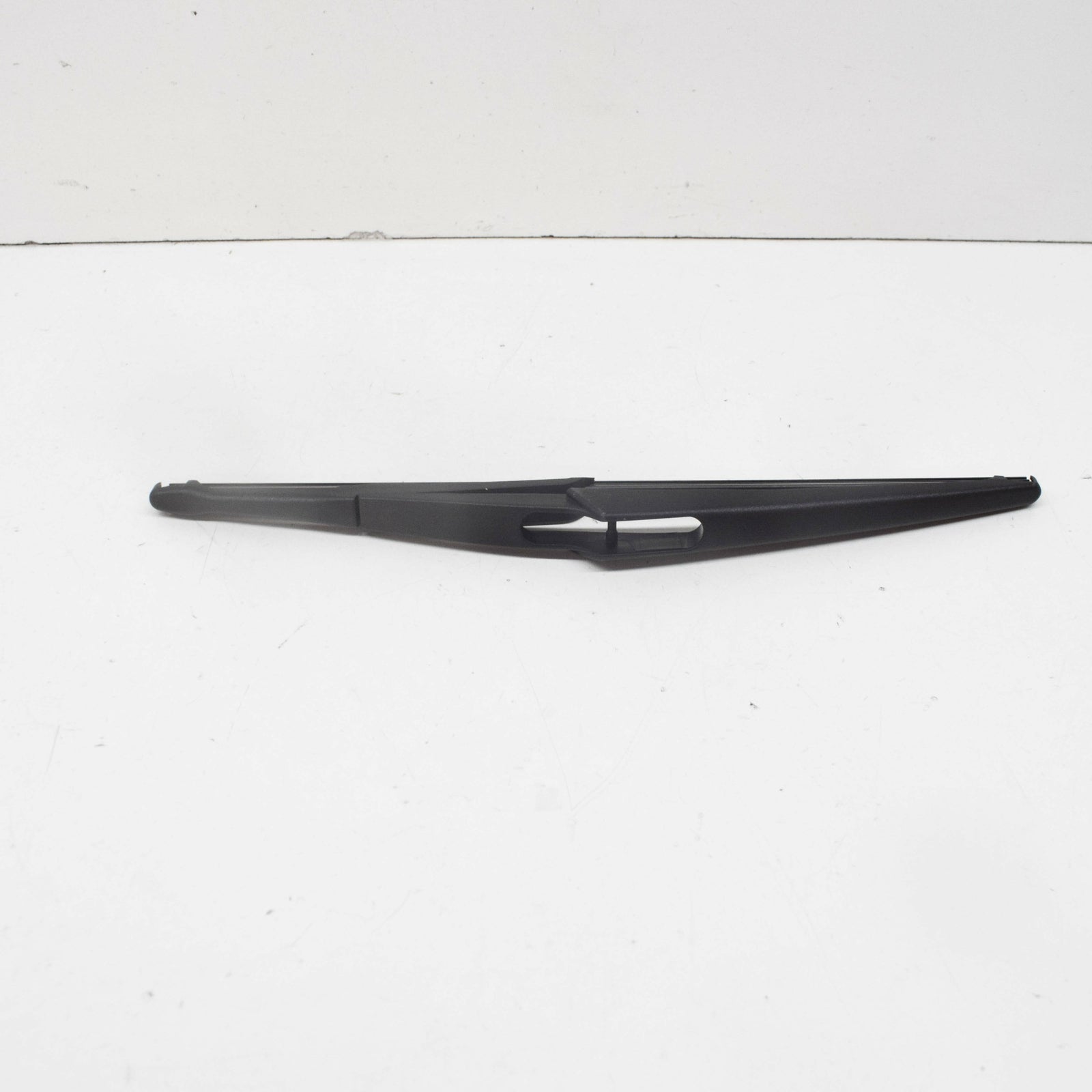 NEW MERCEDES-BENZ GLK X204 TAILGATE WINDOW WIPER ARM A212820194590 ORIGINAL