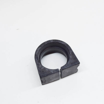 NEW BMW E60 SWAY ANTI-ROLL BAR RUBBER MOUNT REPAIR KIT 2347938 31352347938