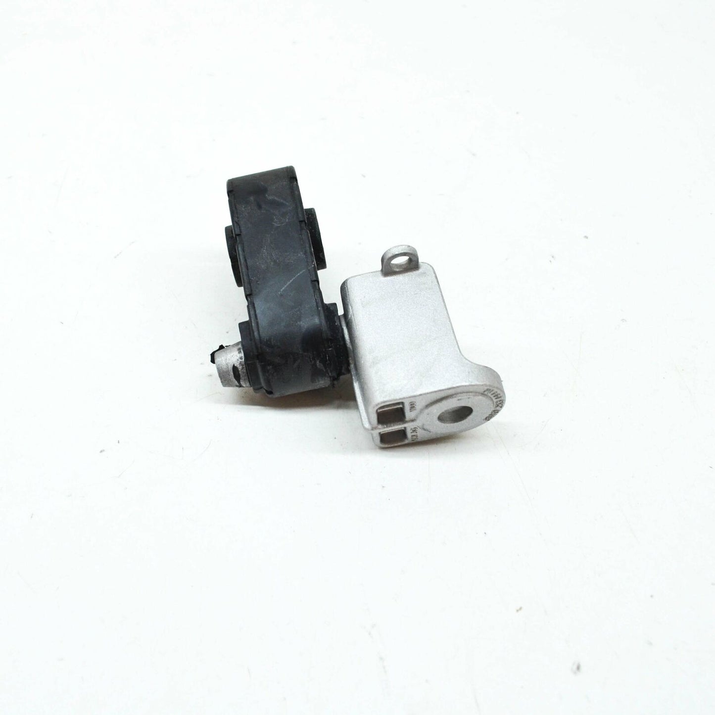 NEW AUDI A4 AVANT B9 REAR EXHAUST HANGER BRACKET 8W0253144M ORIGINAL