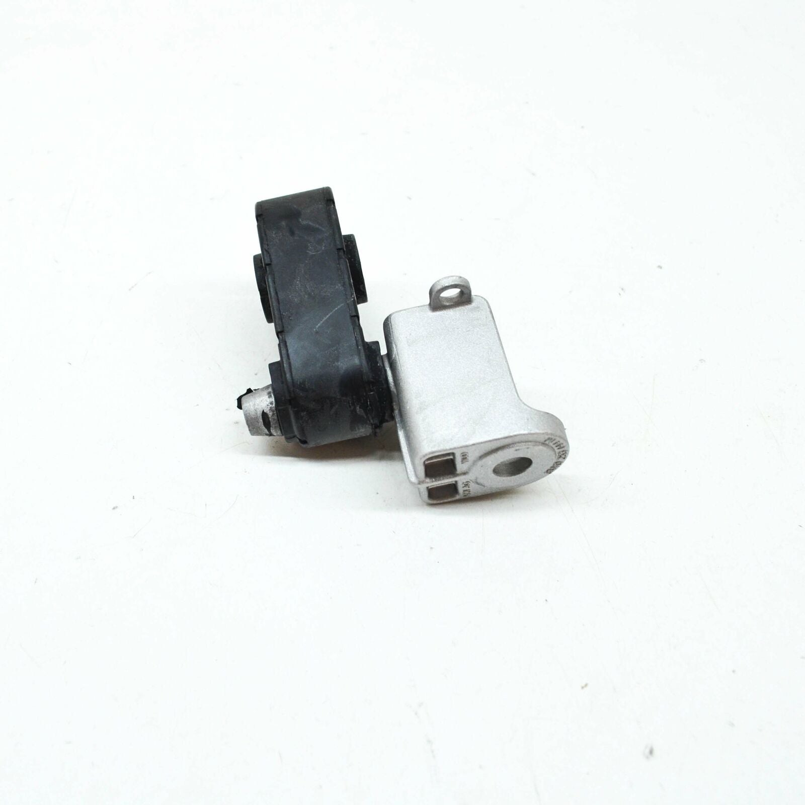 NEW AUDI A4 AVANT B9 REAR EXHAUST HANGER BRACKET 8W0253144M ORIGINAL