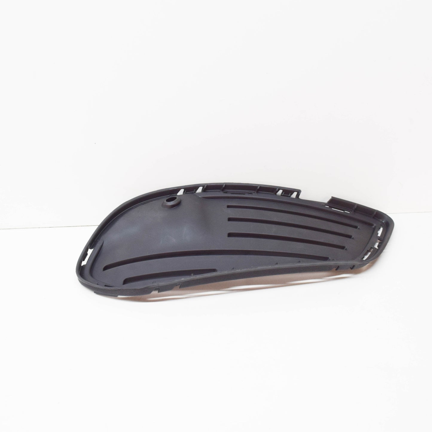 NEW MERCEDES-BENZ C-CLASS W205 FRONT BUMPER RIGHT GRILL A2058854123 2016