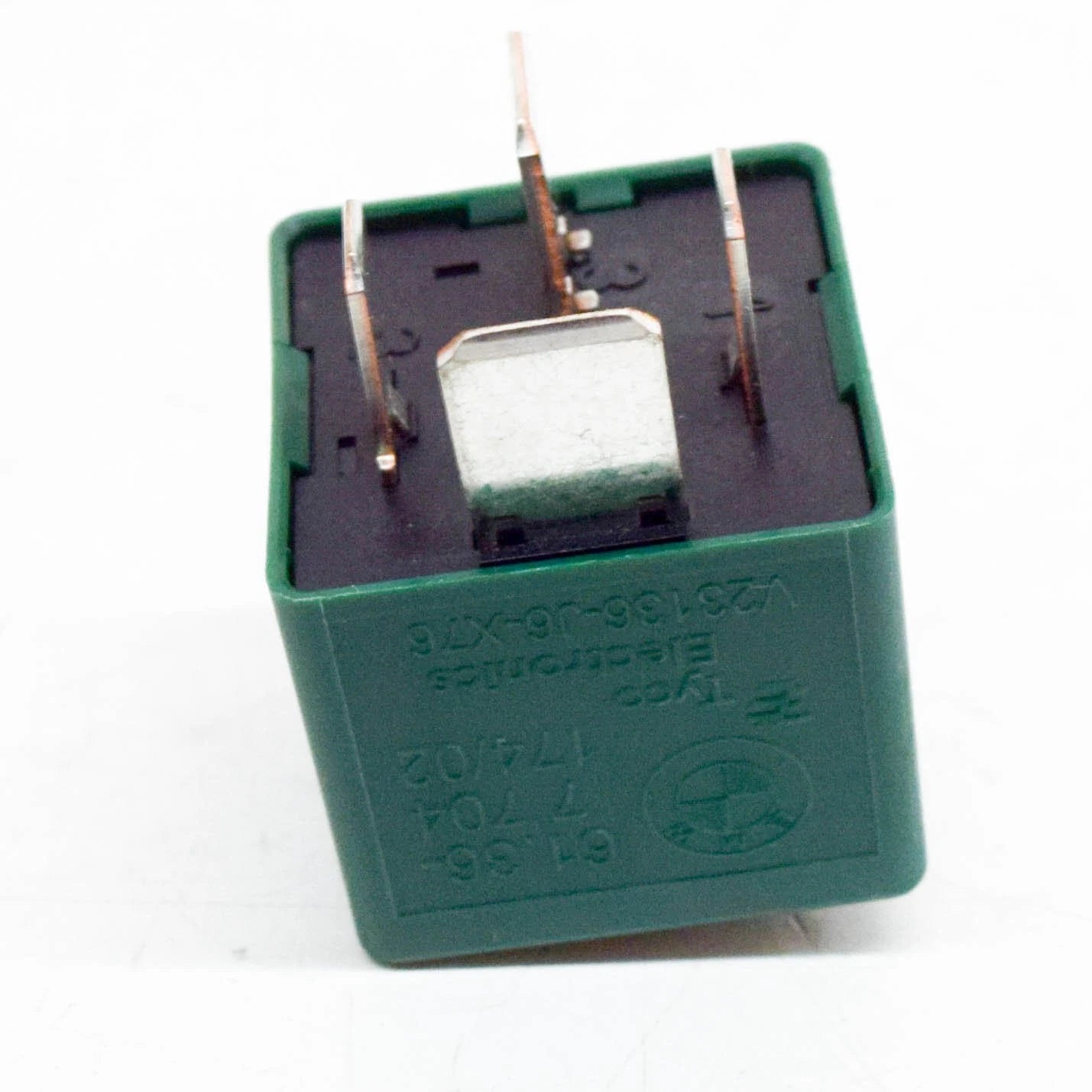 NEW BMW E88 K17 K40 K42 K43 K44 K46 K47 K48 CABRIO RELAY 7704174 61367704174