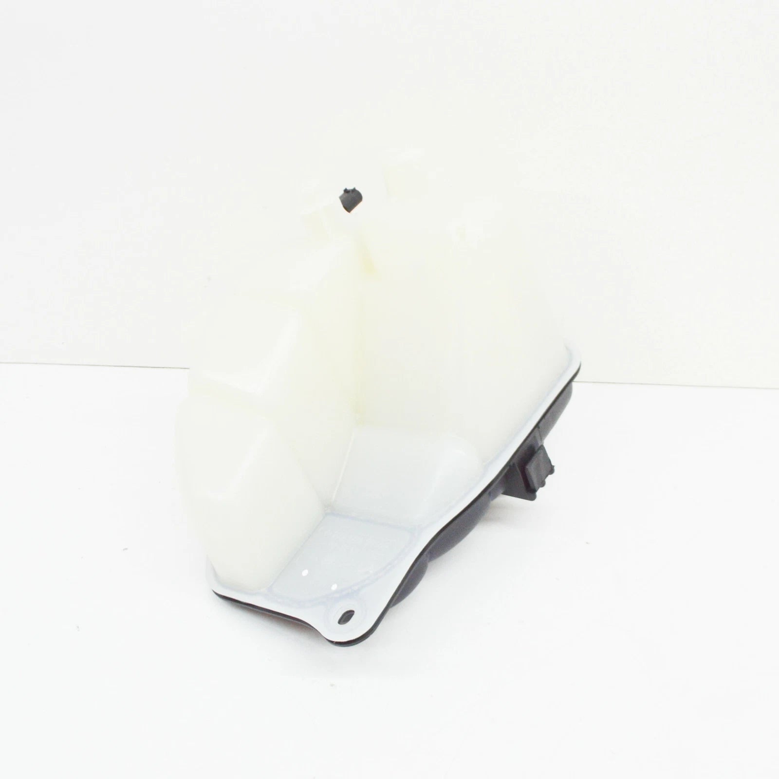 NEW MB CLK A209 EXPANSION COOLANT TANK A2035000049 3.5 PETROL