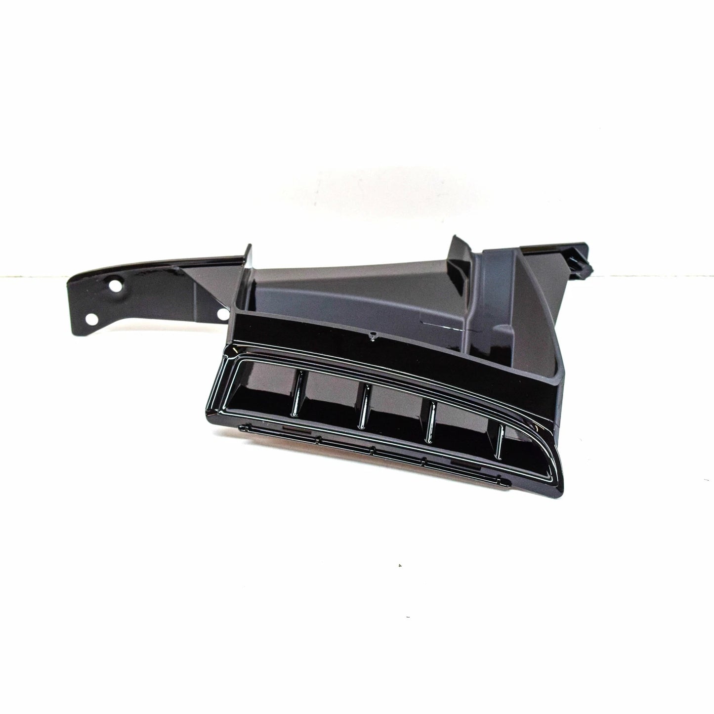 NEW AUDI A5 RS5 8W6 FRONT RIGHT BRAKE AIR DUCT 8W6121764BT94