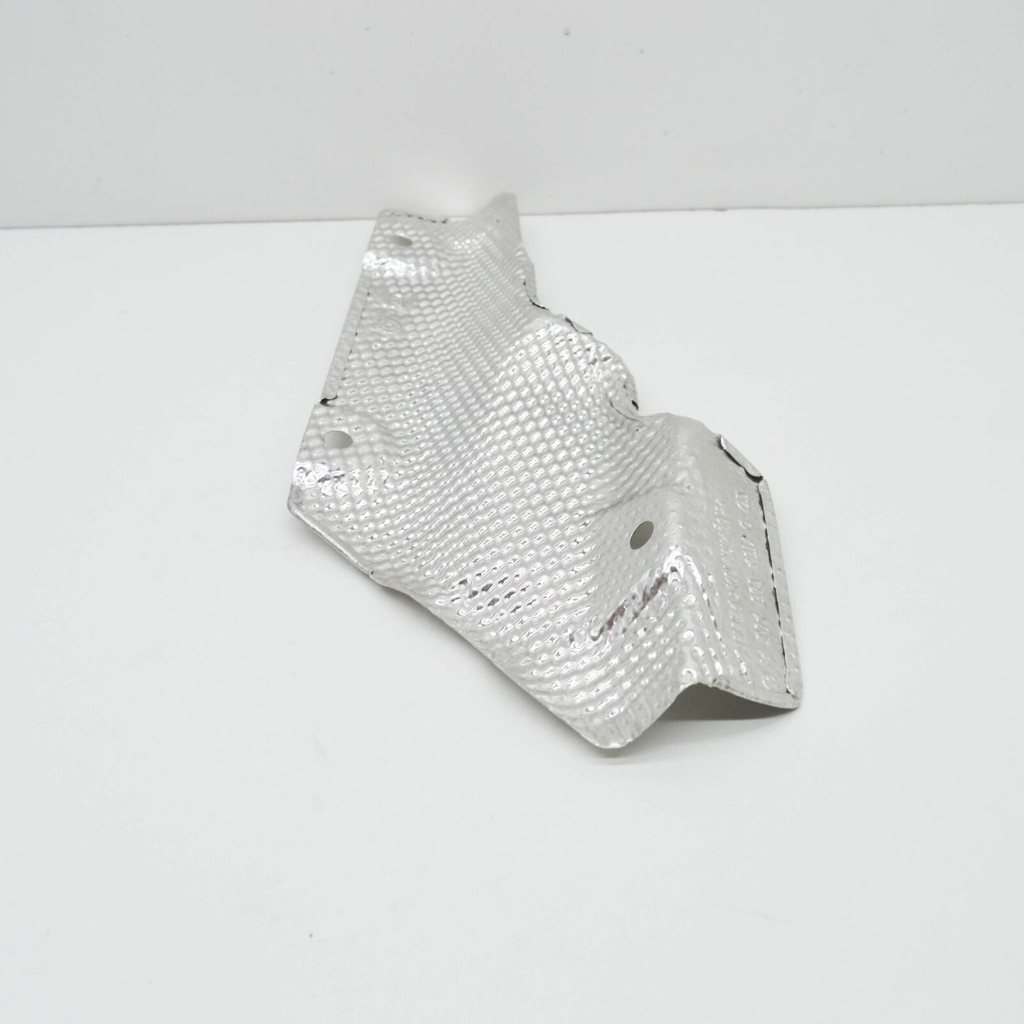 NEW MB C W204 RIGHT SPARE WHEEL TRAY HEAT PROTECTION A2046824671 ORIGINAL