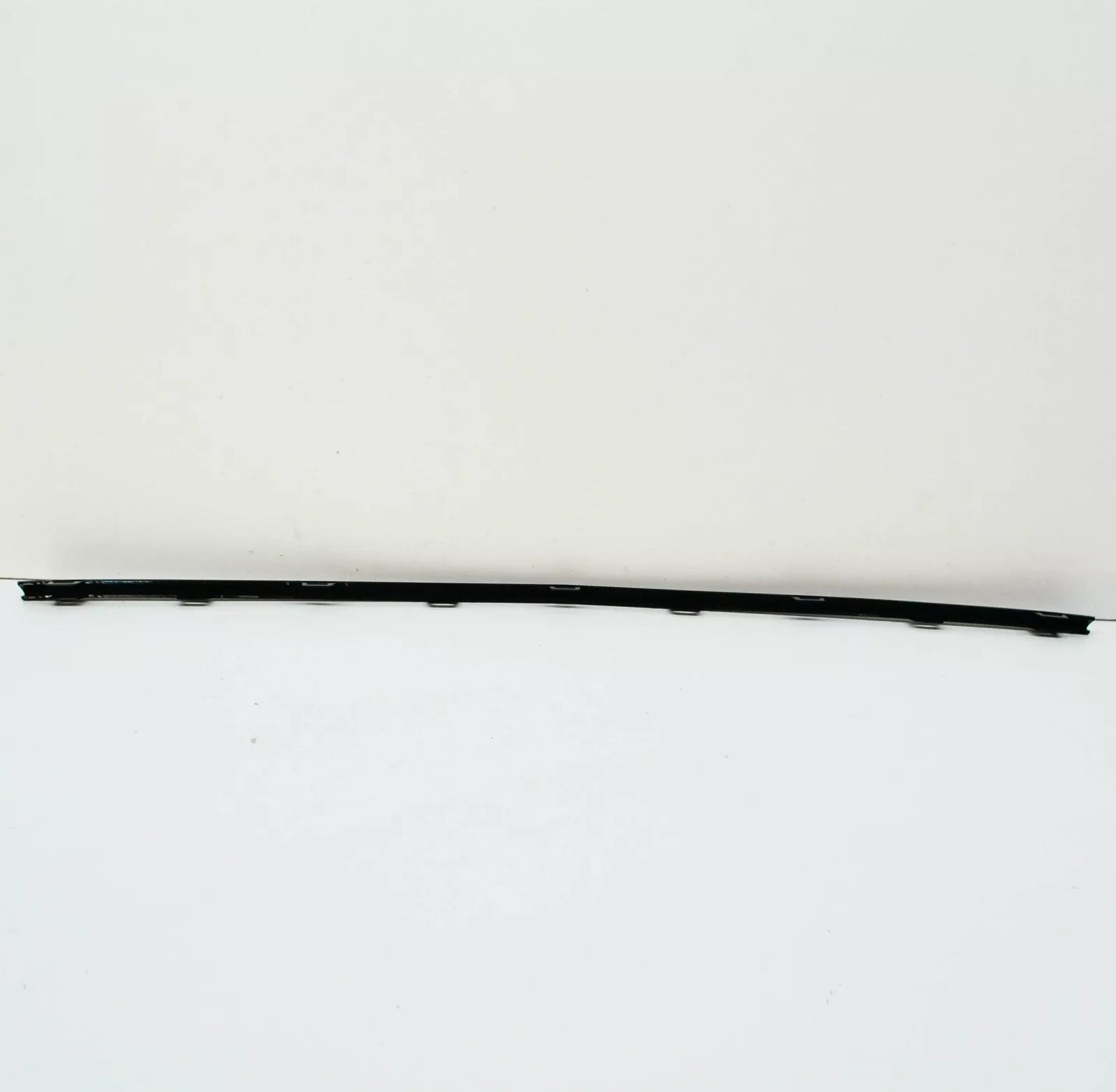 NEW MB GLE W167 AMG FRONT BUMPER CENTER MOLDING TRIM A1678854605 ORIGINAL