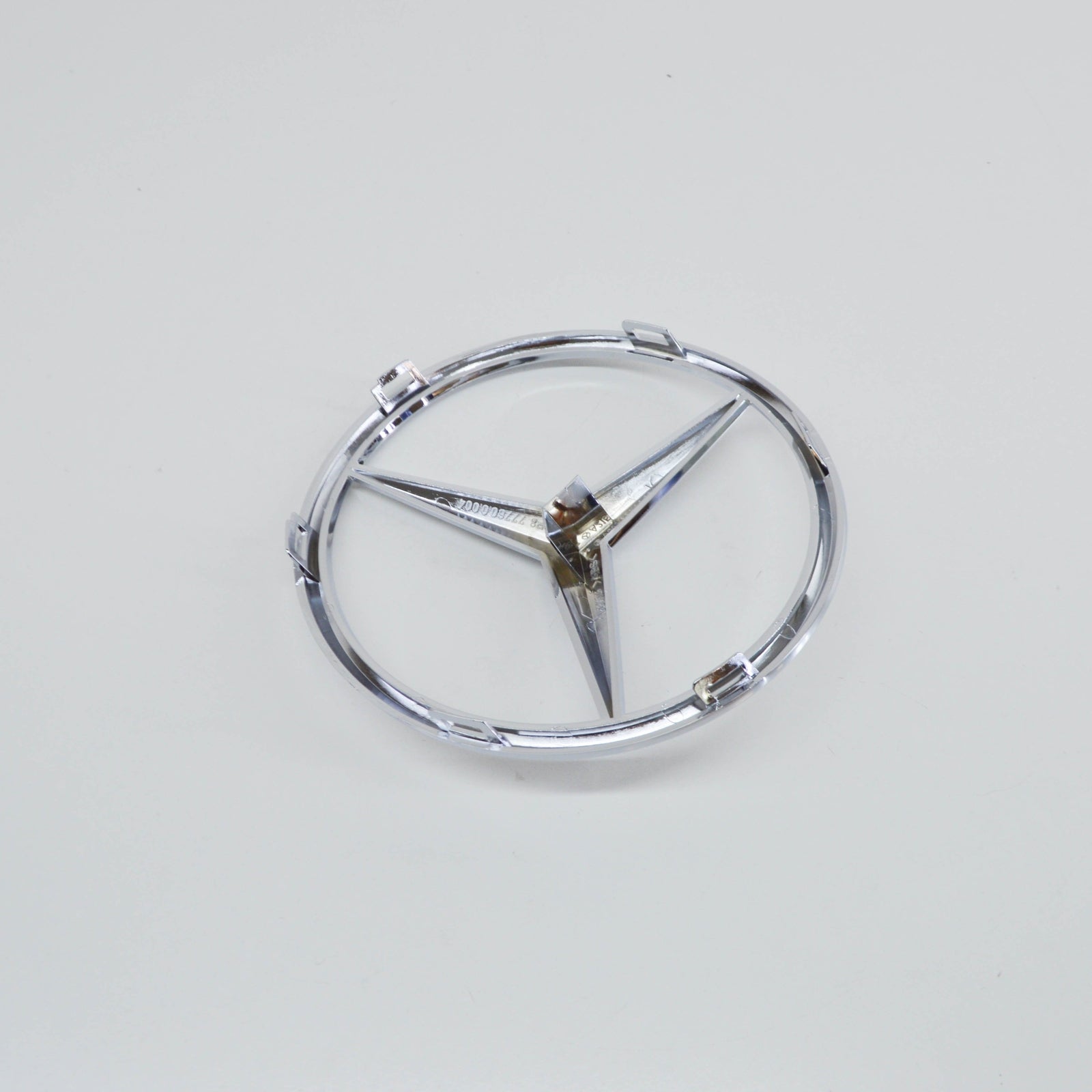 NEW MERCEDES-BENZ CL C215 SILVER RADIATOR GRILLE STAR BADGE EMBLEM A2158880186