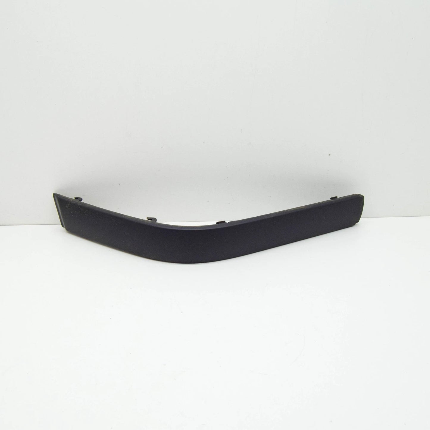 NEW BMW 3 E36 FRONT RIGHT BUMPER IMPACT STRIP 51118146318 8146318 ORIGINAL