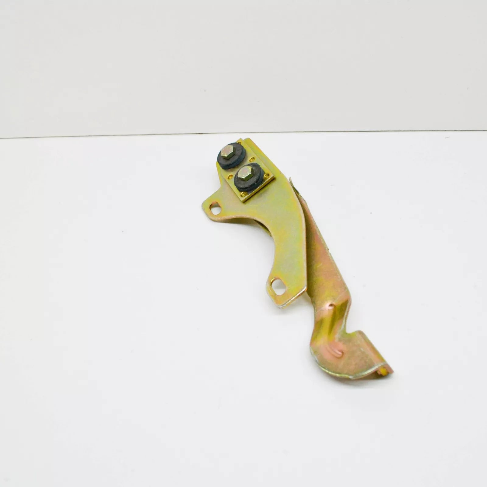 NEW BMW 3 E30 EXHAUST BRACKET PIPE 18301716424 1716424 ORIGINAL