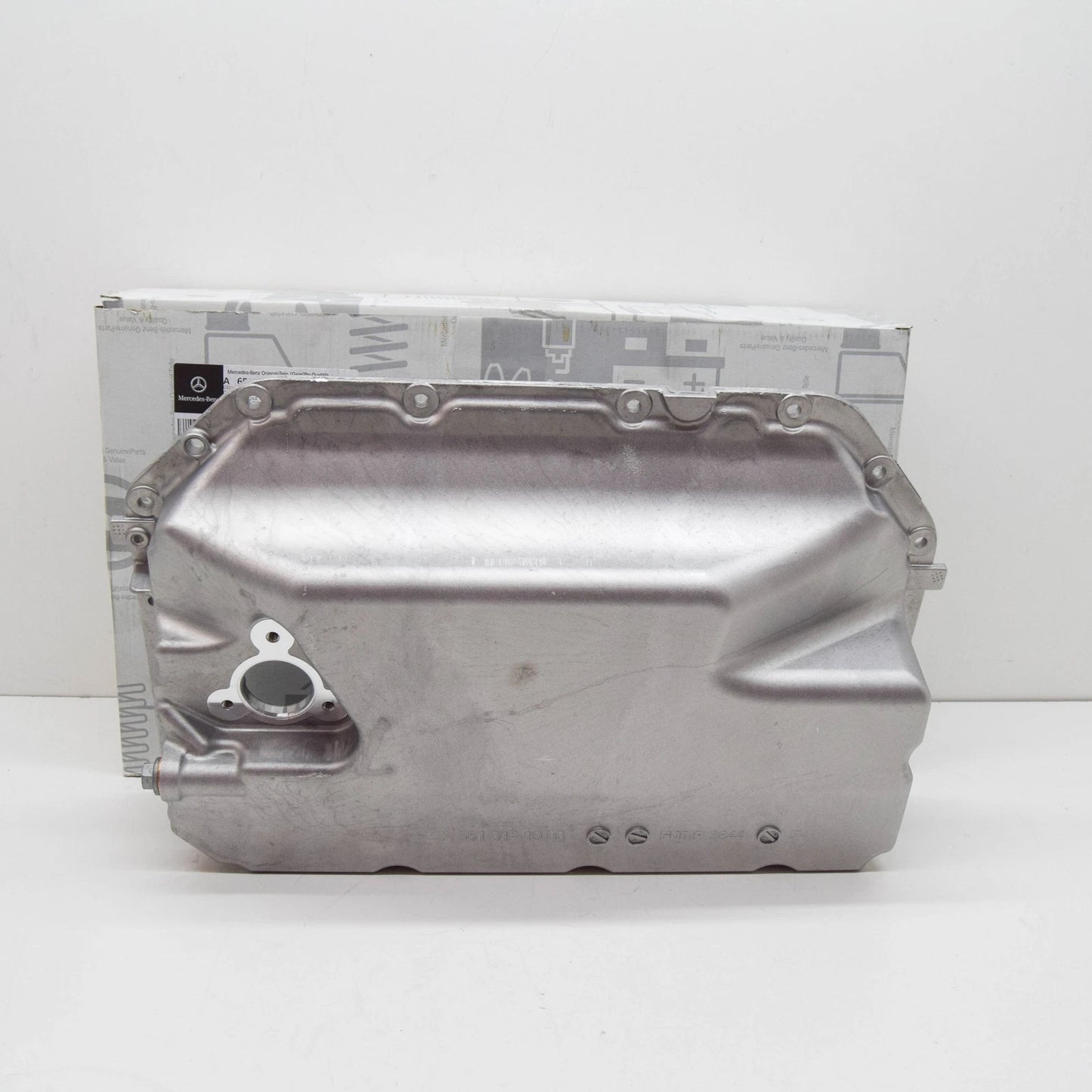 NEW MERCEDES-BENZ VITO W447 ENGINE OIL PAN A6510106319 ORIGINAL