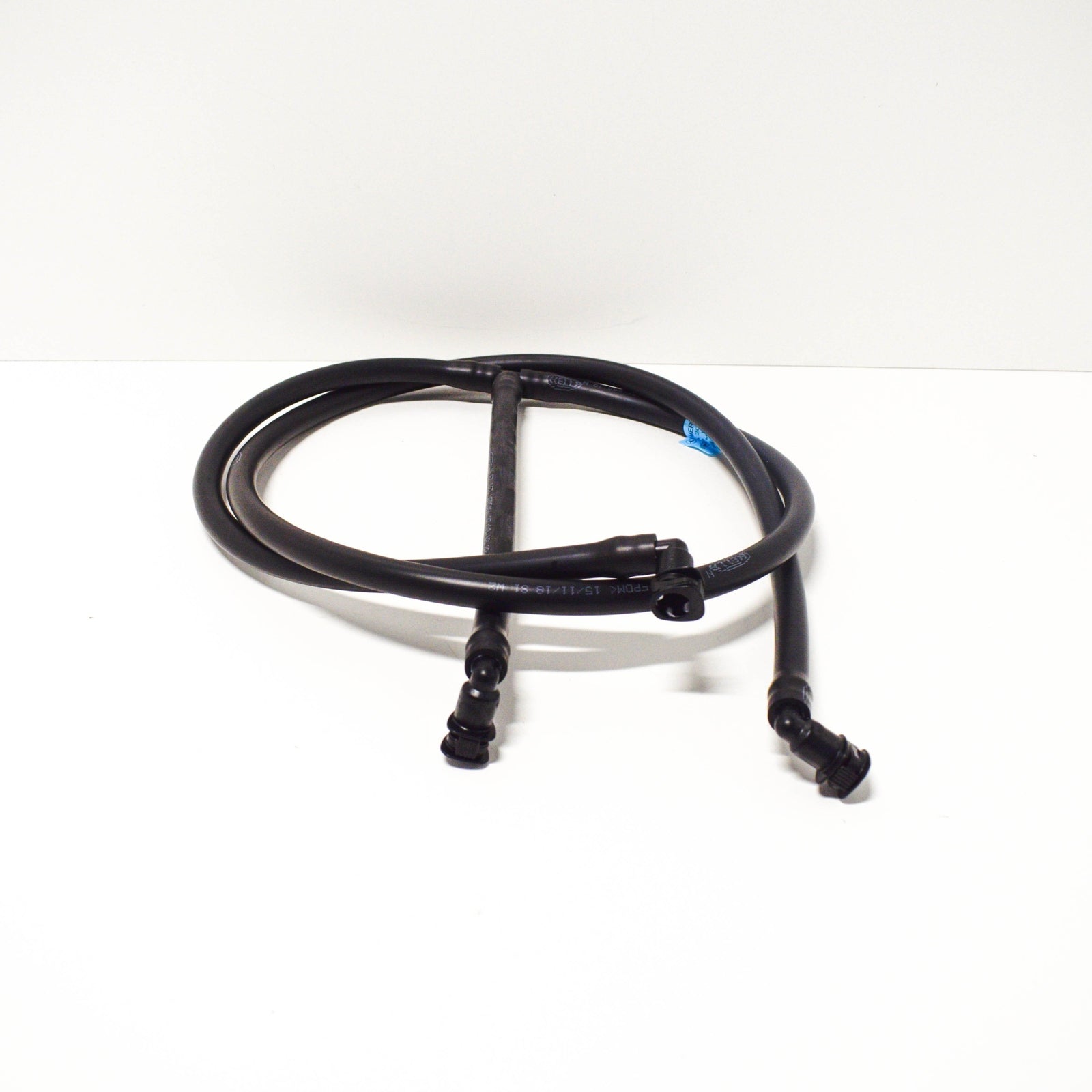 NEW MERCEDES-BENZ GLK-CLASS X204 HEADLIGHT WASHER HOSE A2048601092 ORIGINAL