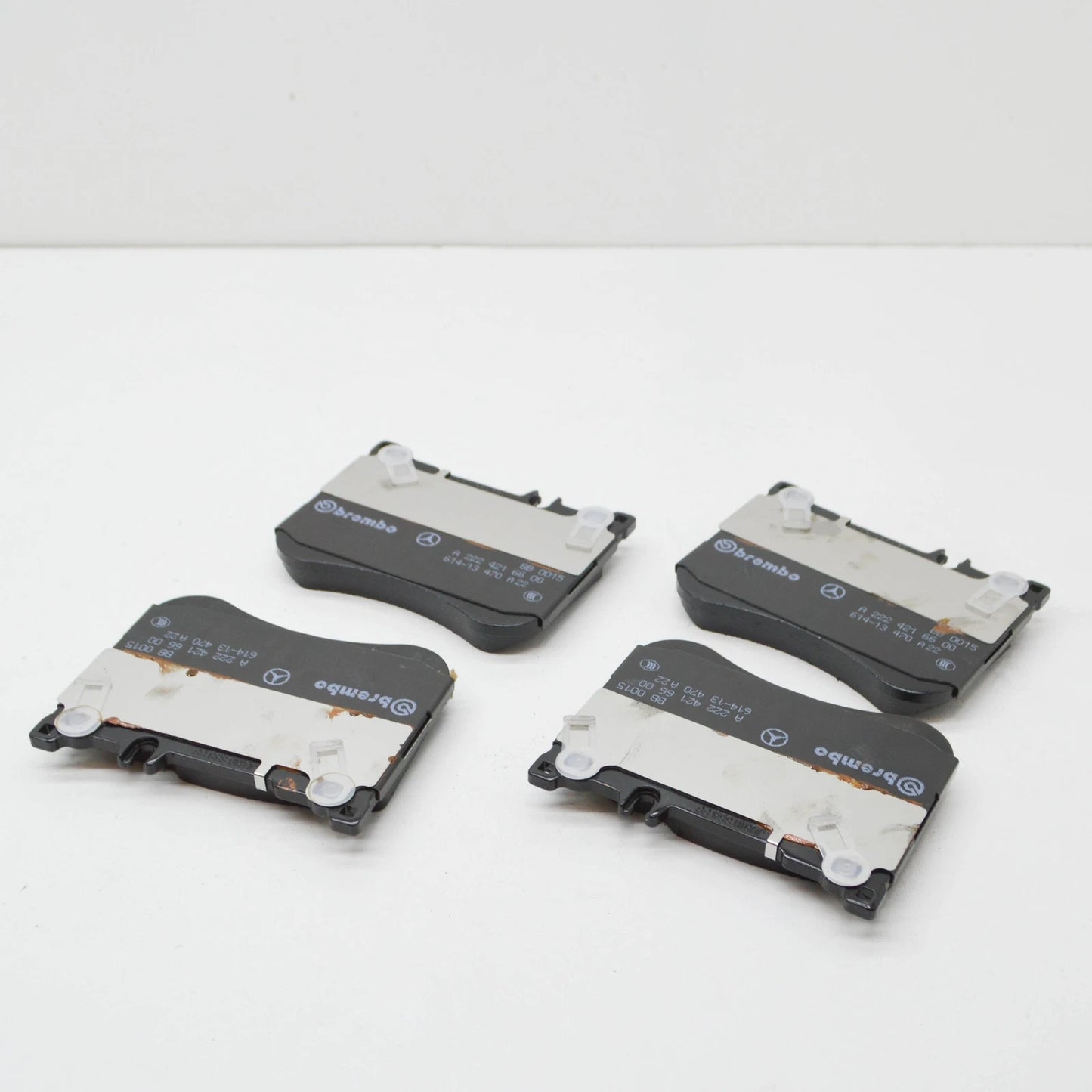 NEW MERCEDES-BENZ S W222 FRONT WHEEL BRAKE PAD SET A0004201006 ORIGINAL