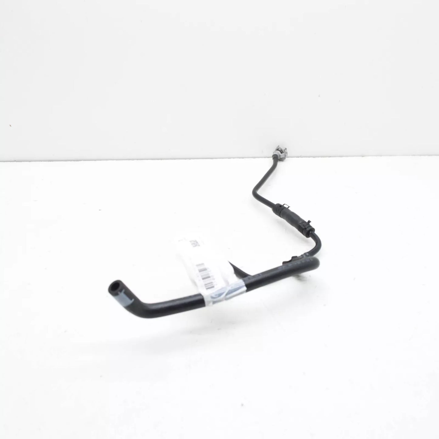 NEW AUDI A6 AVANT C7 REAR UPPER OWERFLOW COOLANT HOSE 4G0121081EP ORIGINAL
