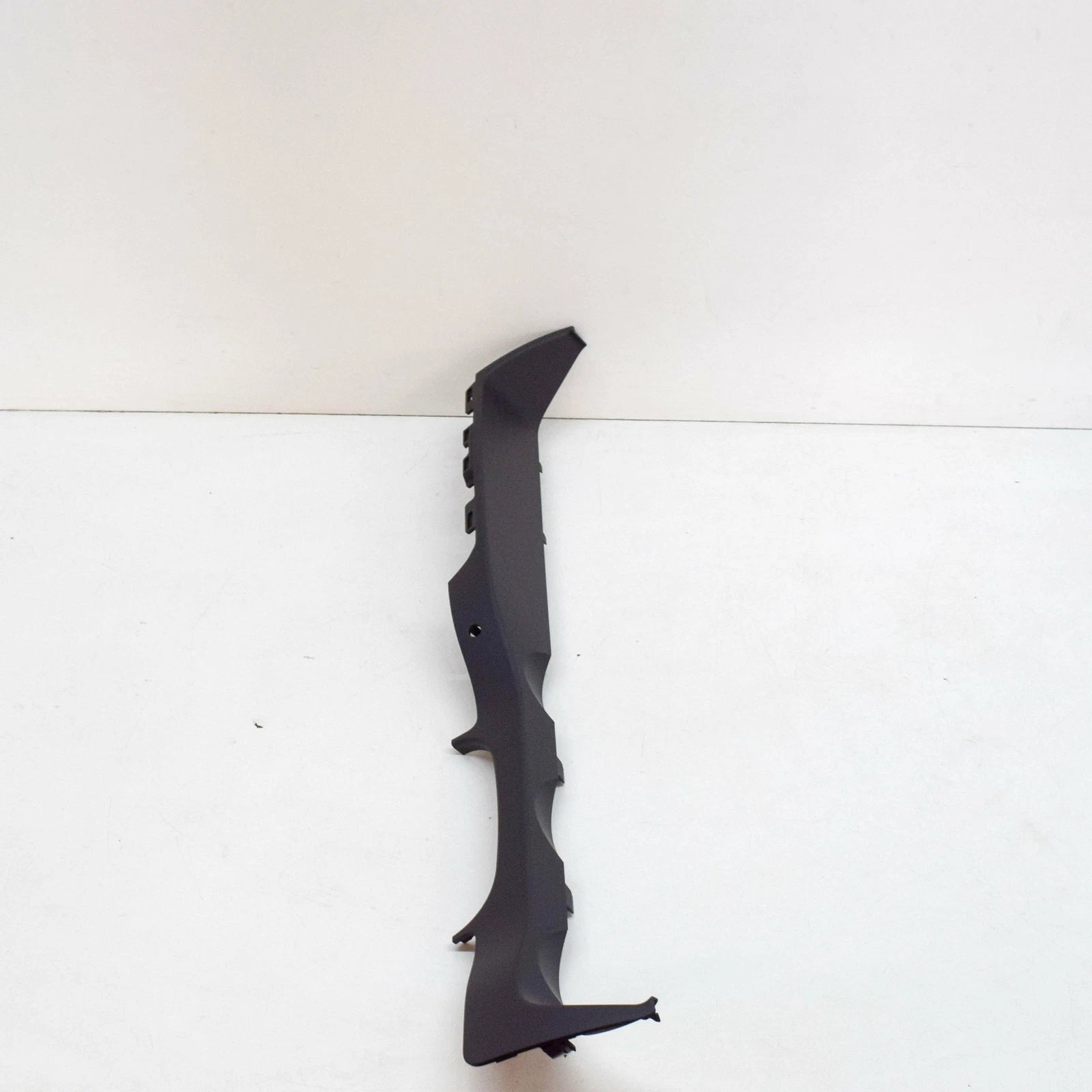 NEW MB C W204 INSTRUMENT PANEL SPEEDOMETER BOTTOM COVER RHD A2046890939