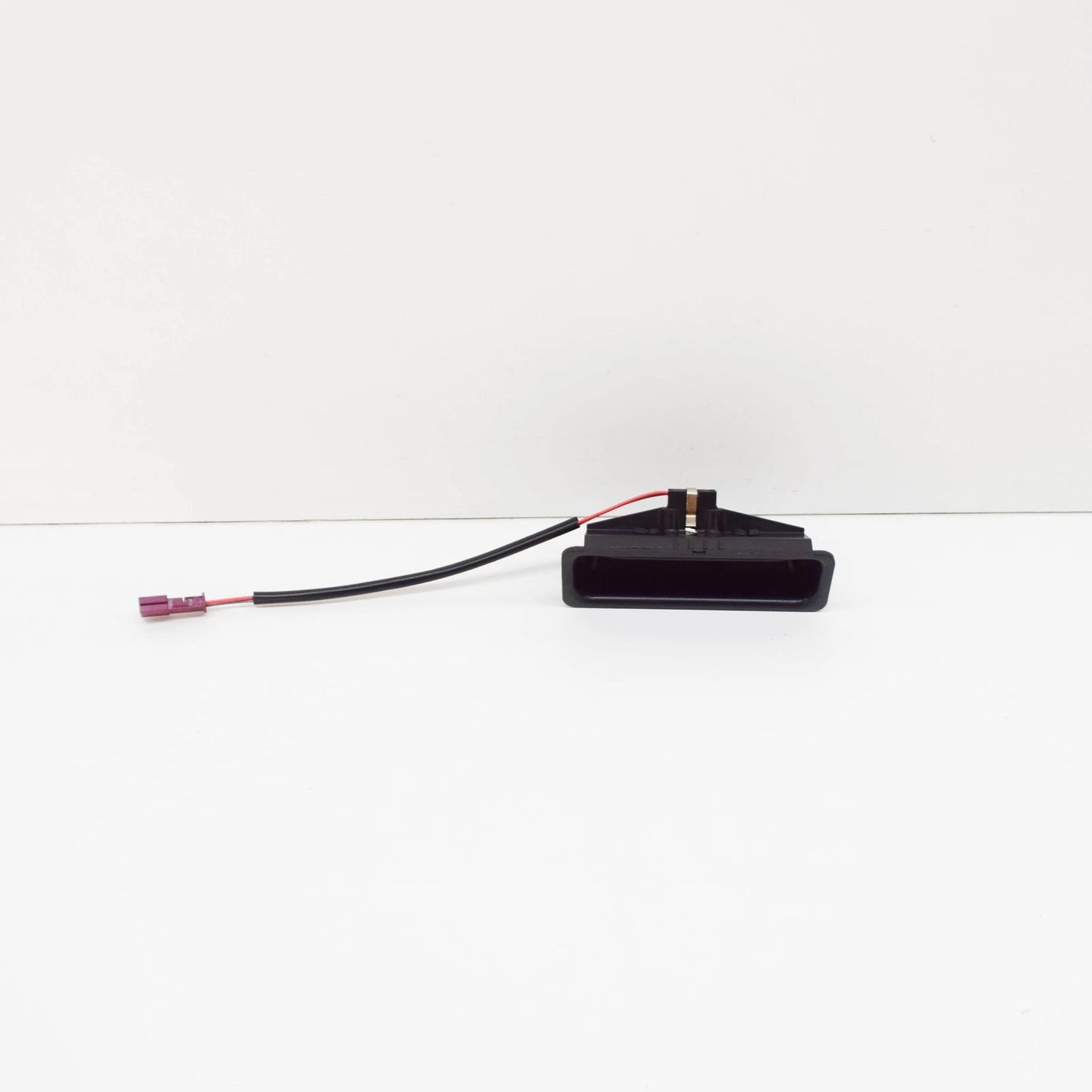 NEW BMW 5 E60 REAR TRUNK LID RELEASE HANDLE 51248168035 8168035 2007 ORIGINAL