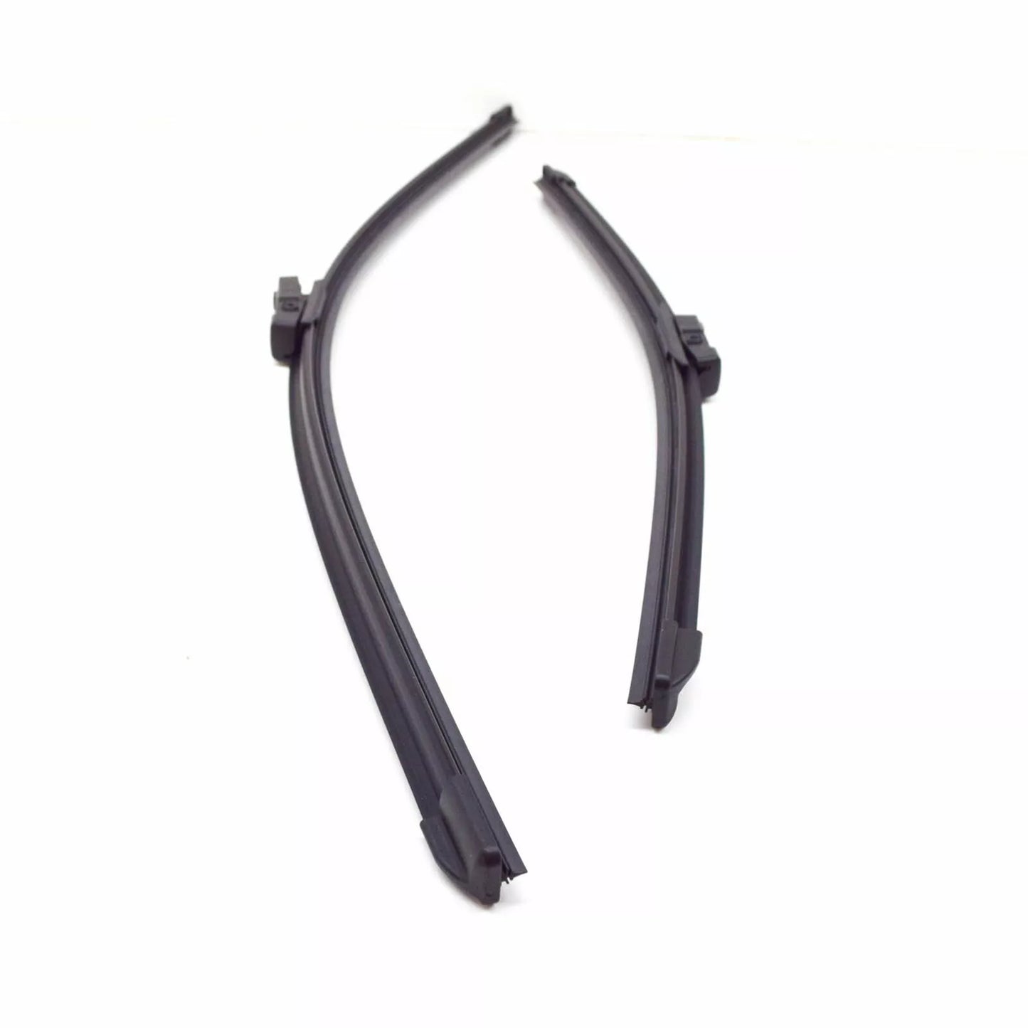 NEW AUDI A3 8V FRONT WINDSHIELD WIPER BLADE SET LHD 8V1998002B