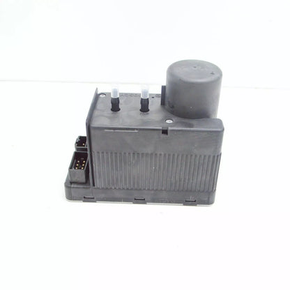 NEW MB C W202 CENTRAL LOCKING AND AIR CONDITIONER PUMP A2028001548