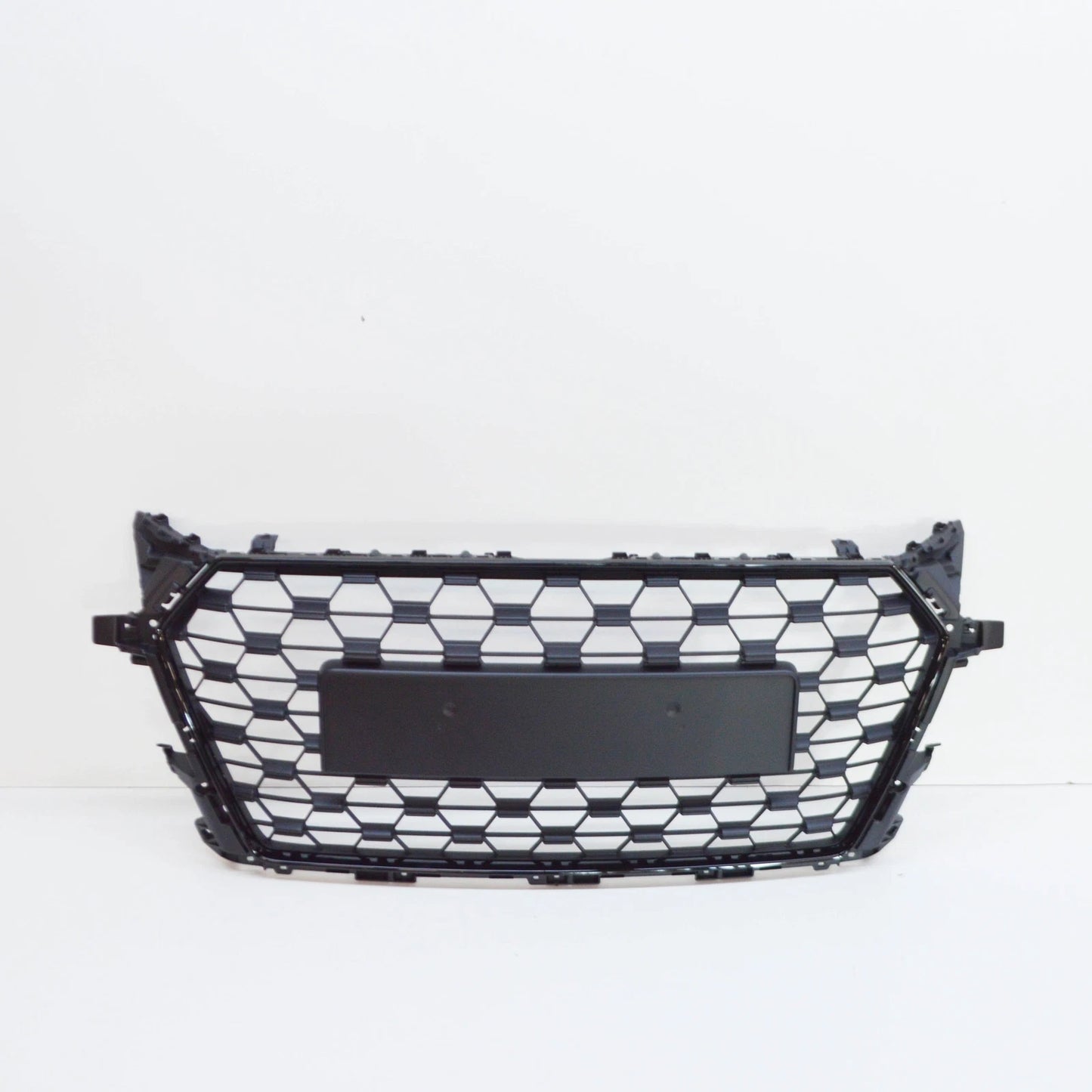 NEW AUDI TT FV FRONT RADIATOR GRILLE 8S0853651HVMZ 8S0853651H VMZ ORIGINAL