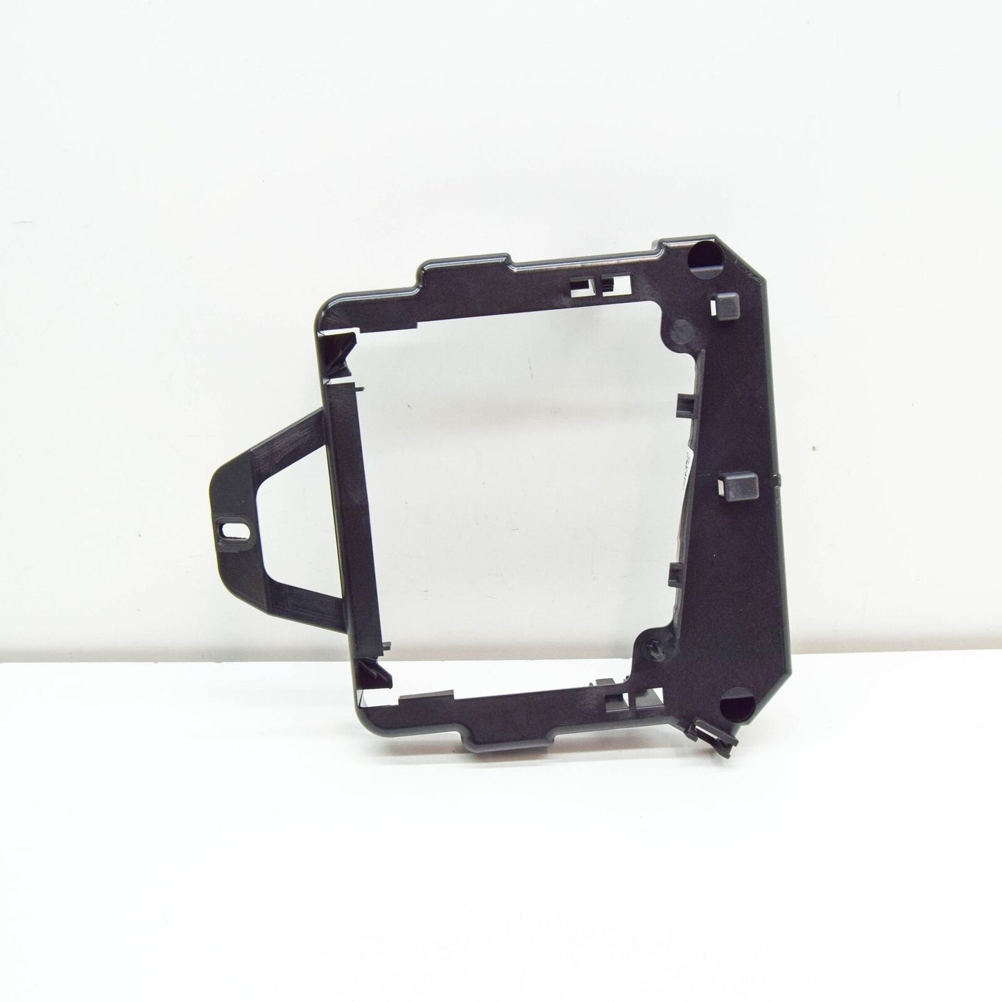 NEW VW CRAFTER 2F MK1 DIESEL ENGINE CONTROL UNIT RETAINER 2E0937535P ORIGINAL