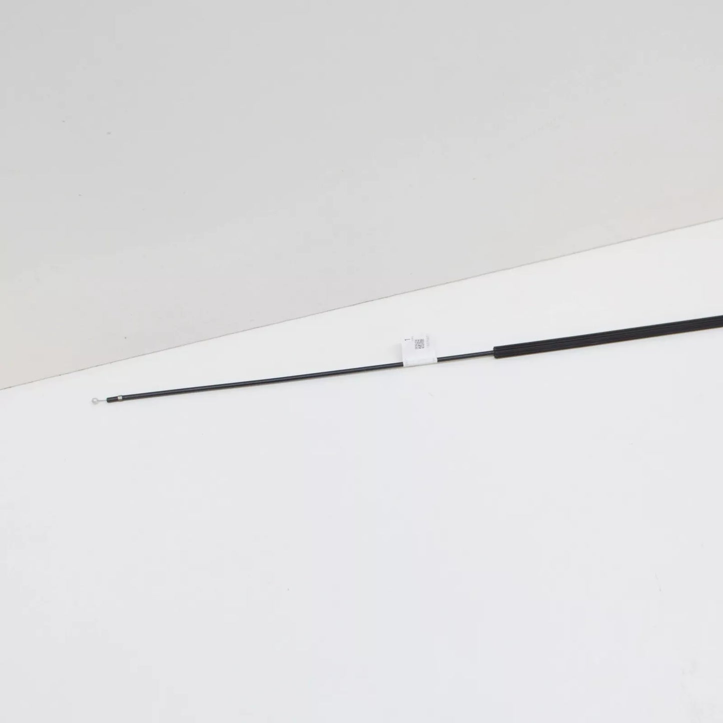 NEW VOLKSWAGEN GOLF MK5 BONNET HOOD RELEASE CABLE LHD 1K1823535A