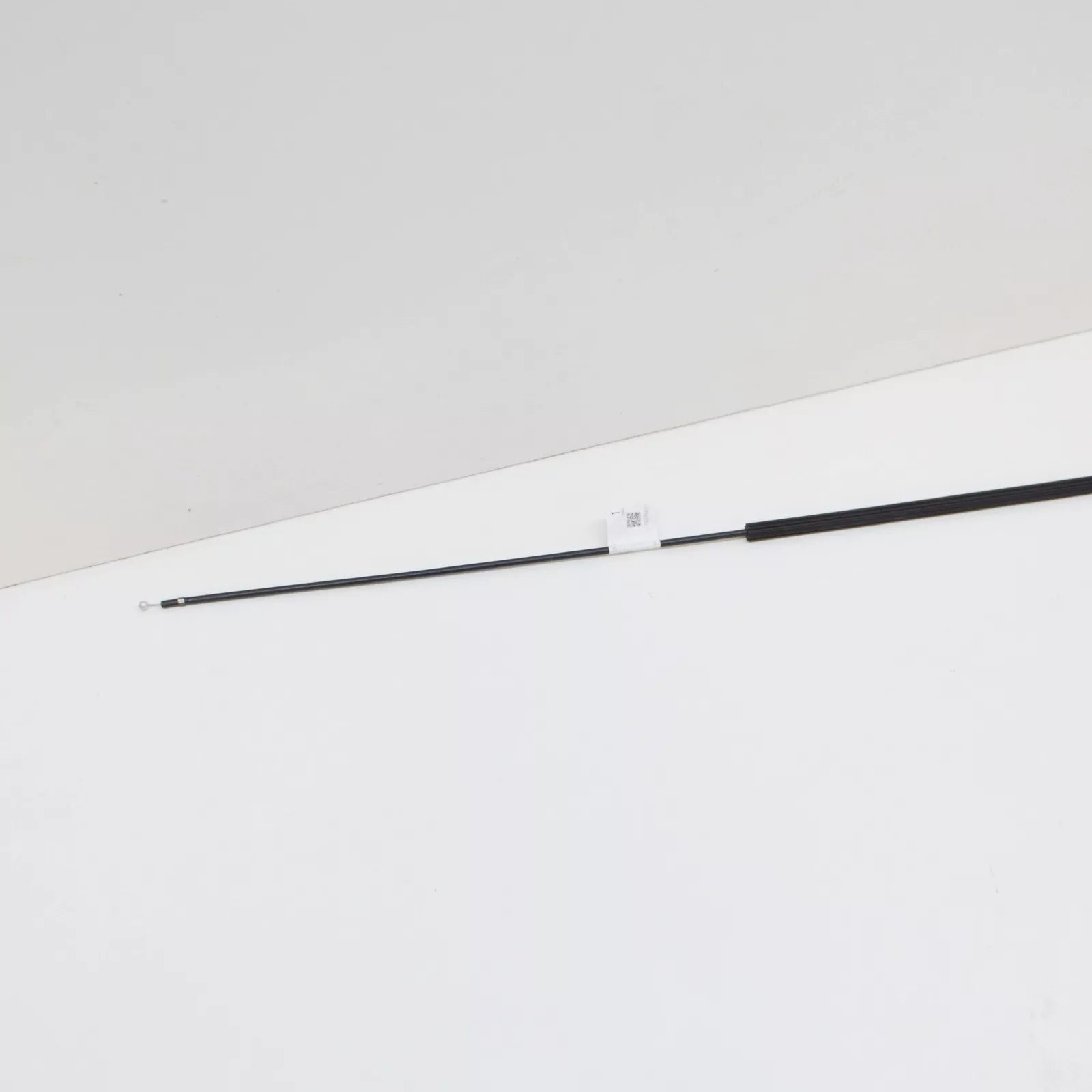 NEW VOLKSWAGEN GOLF MK5 BONNET HOOD RELEASE CABLE LHD 1K1823535A