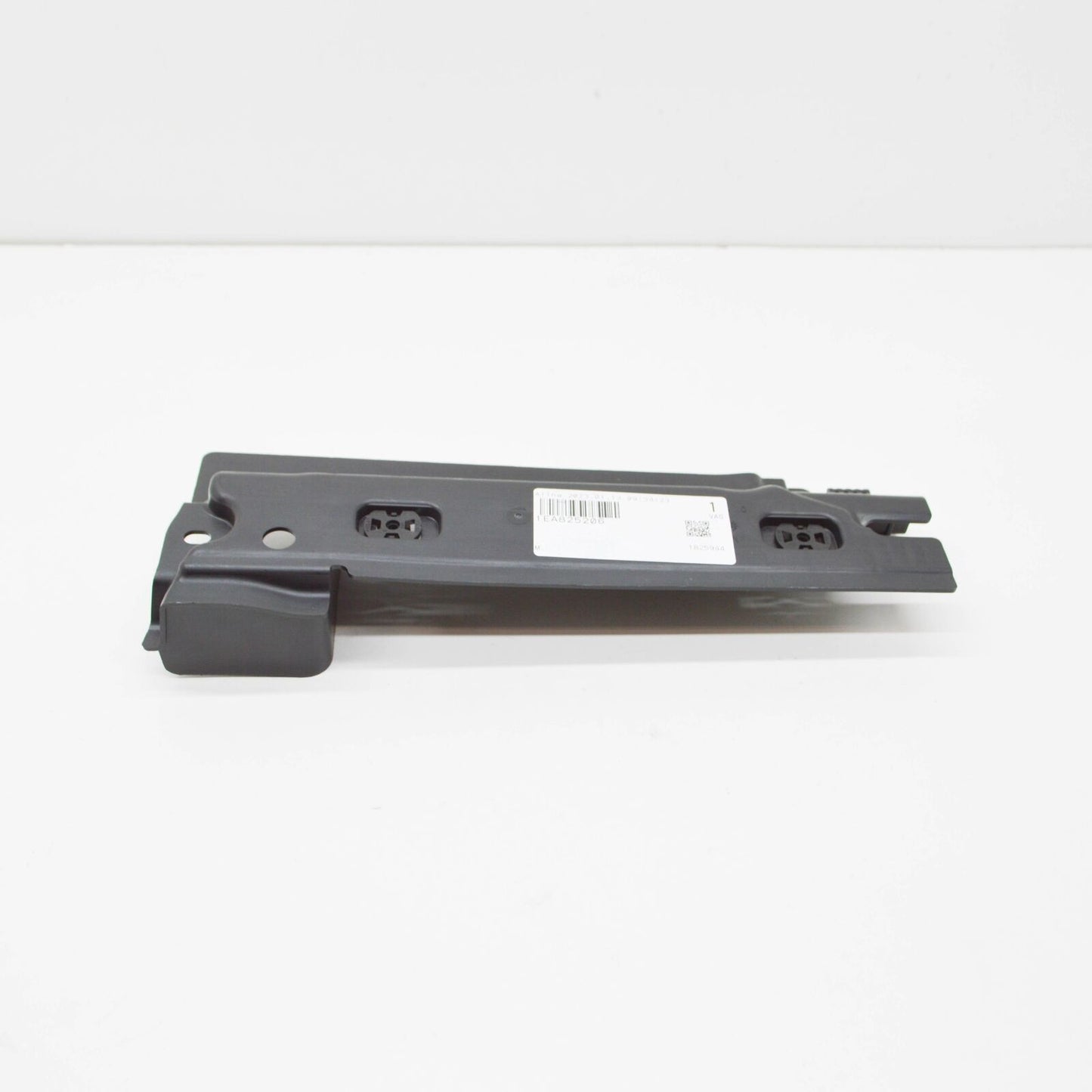 NEW VOLKSWAGEN ID.3 E11 RIGHT SIDE UNDERBODY TRIM 1EA825206 ORIGINAL