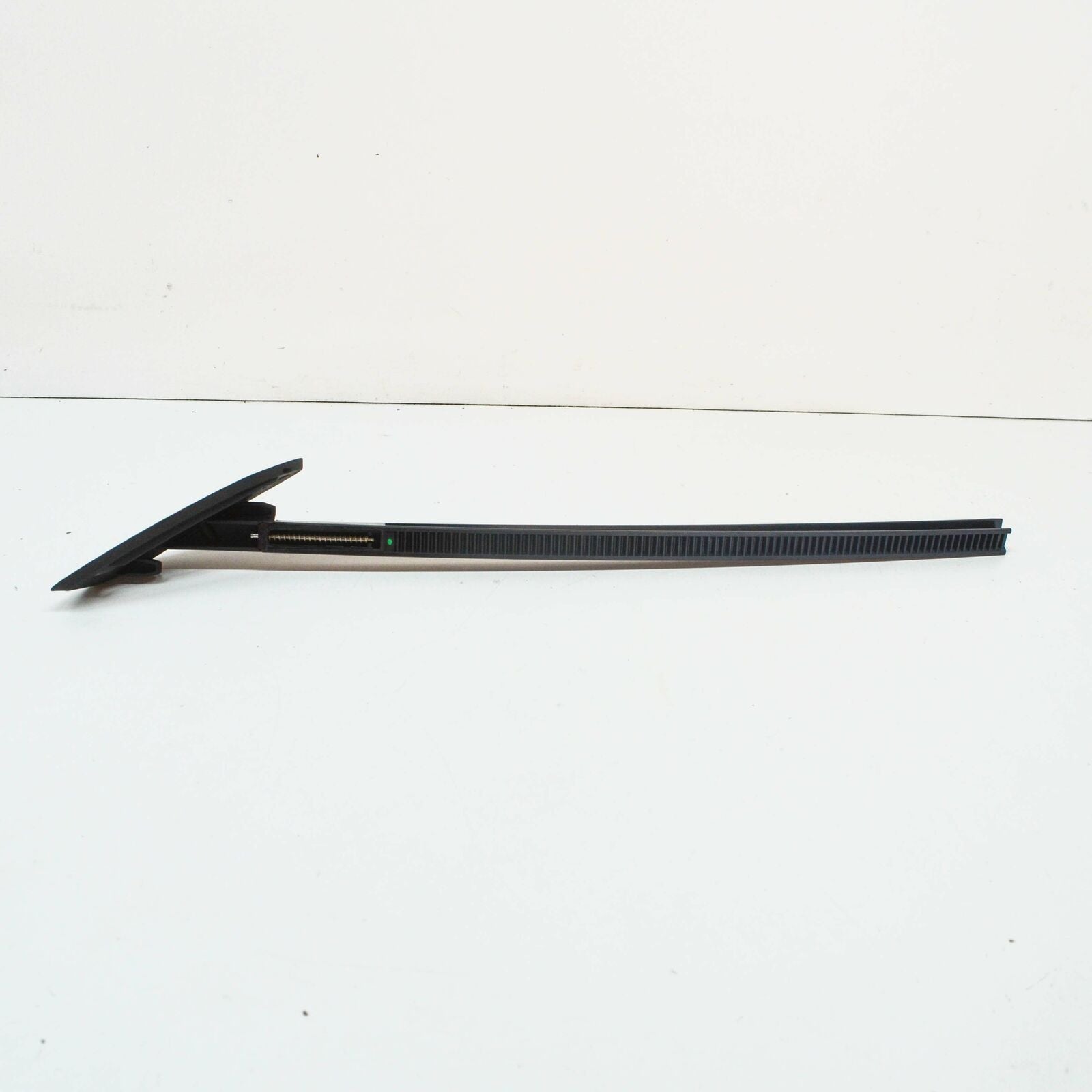 NEW AUDI A5 CABRIO 8F FRONT RIGHT SEAT BELT GUIDE 8F0859762A6PS ORIGINAL