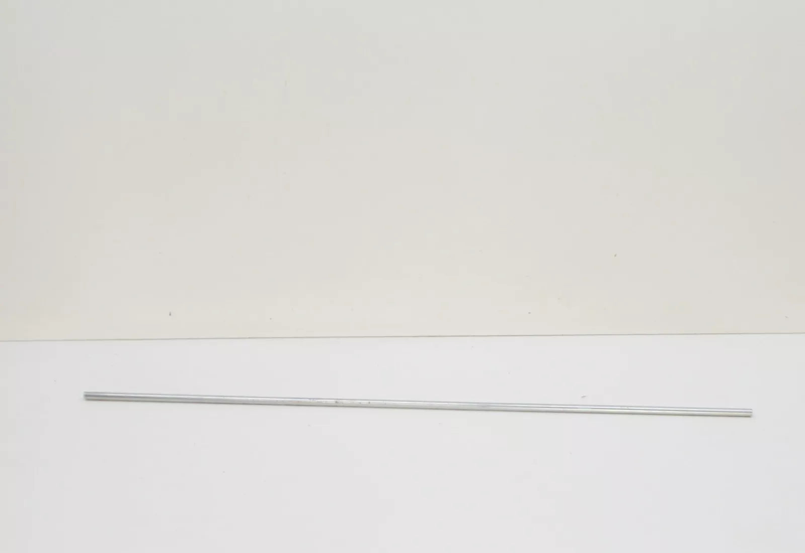 NEW BMW X5 E70 ROLLER BLIND PULL-OUT BAR 51479138044 ORIGINAL