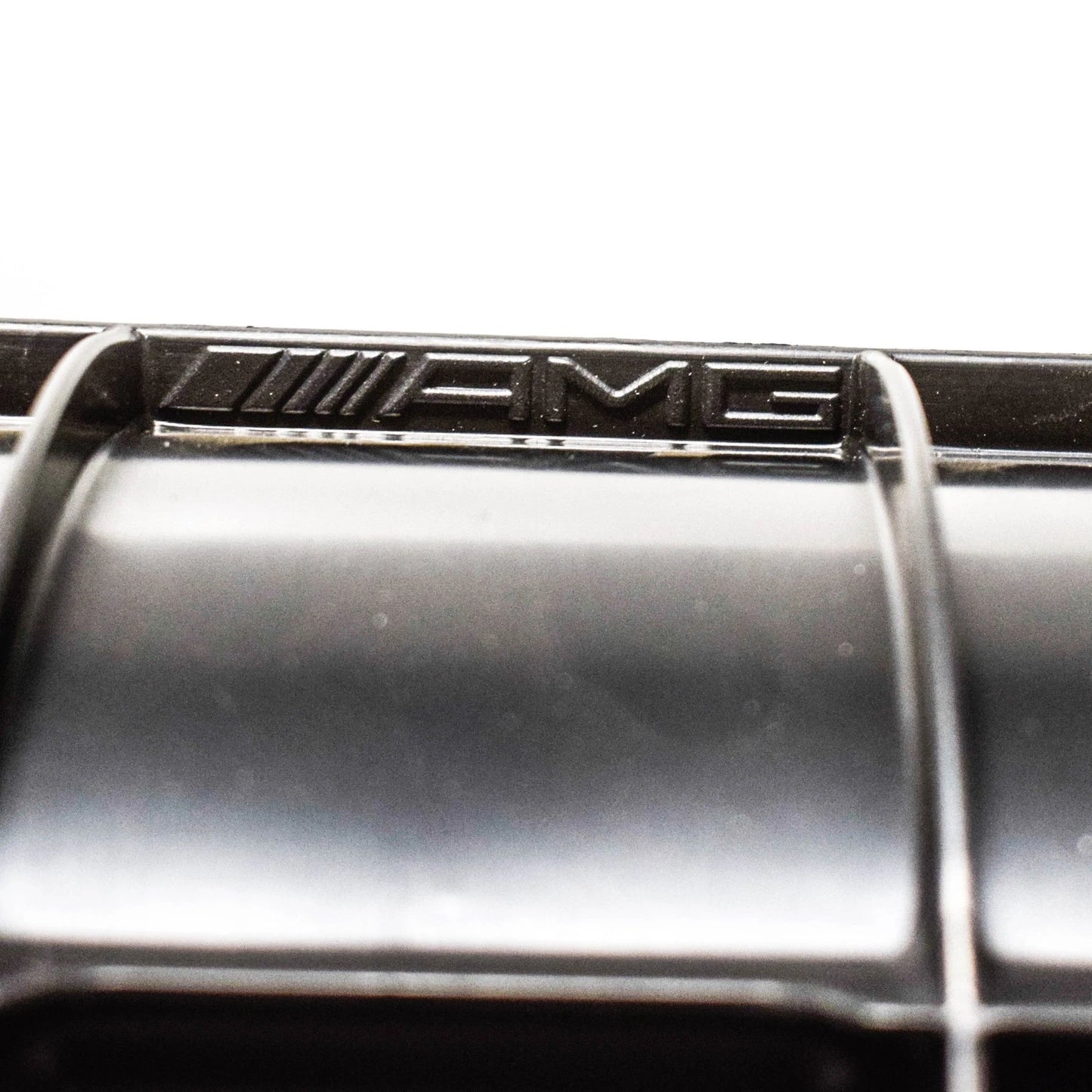 NEW MERCEDES BENZ SLS AMG C197 RADIATOR AIR DUCT A1975000516