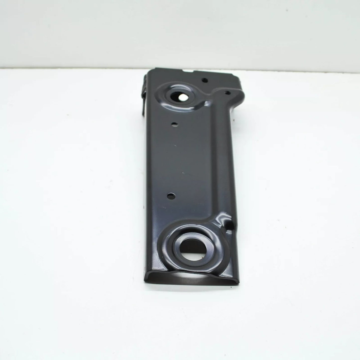 NEW BMW X3 G01 M F97 AUXILIARY RADIATOR RIGHT LOWER HOLDER 51647400118 ORIGINAL