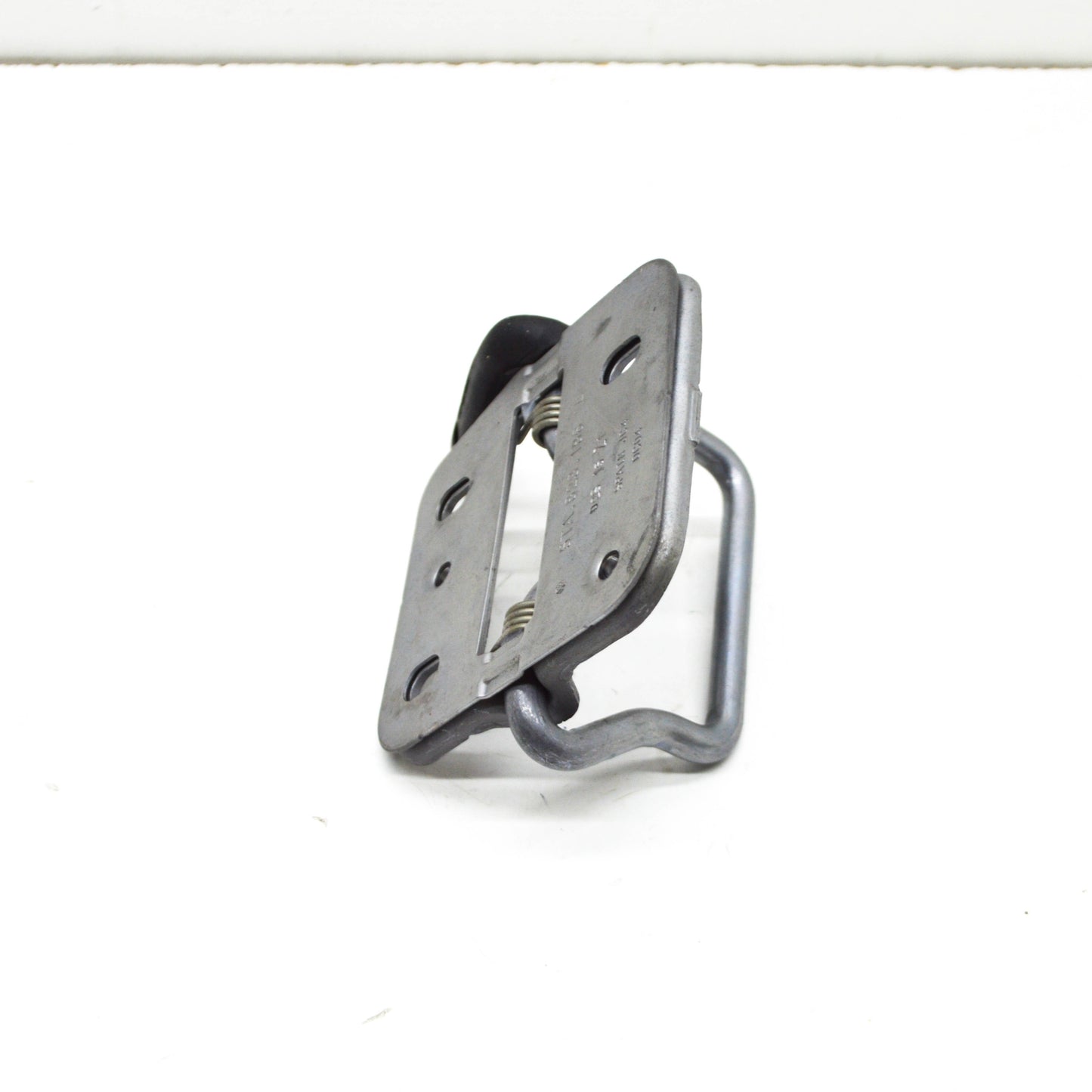 NEW VW TOURAN 5TN FRONT BONNET HOOD LATCH STRIKER PLATE 5TA823186A ORIGINAL