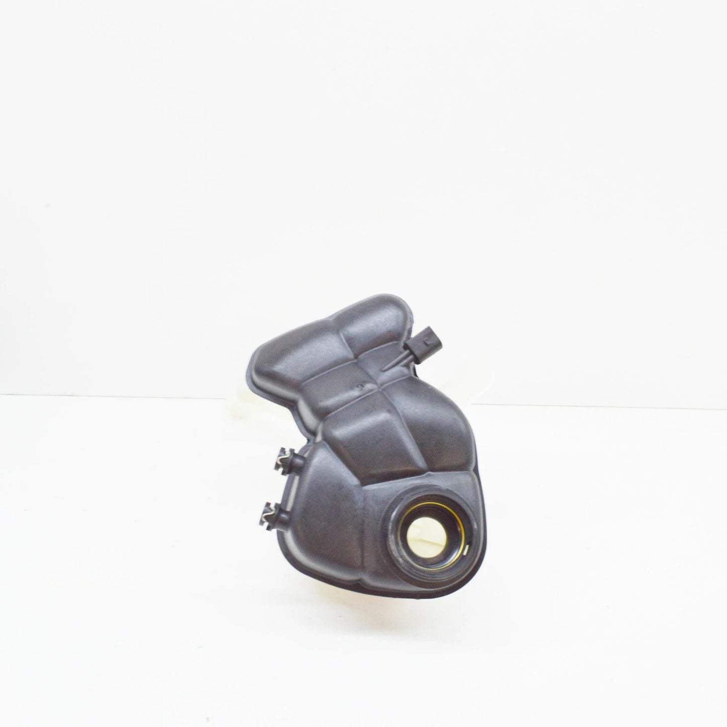 NEW MERCEDES-BENZ S-CLASS W221 EXPANSION COOLANT TANK A2215000349