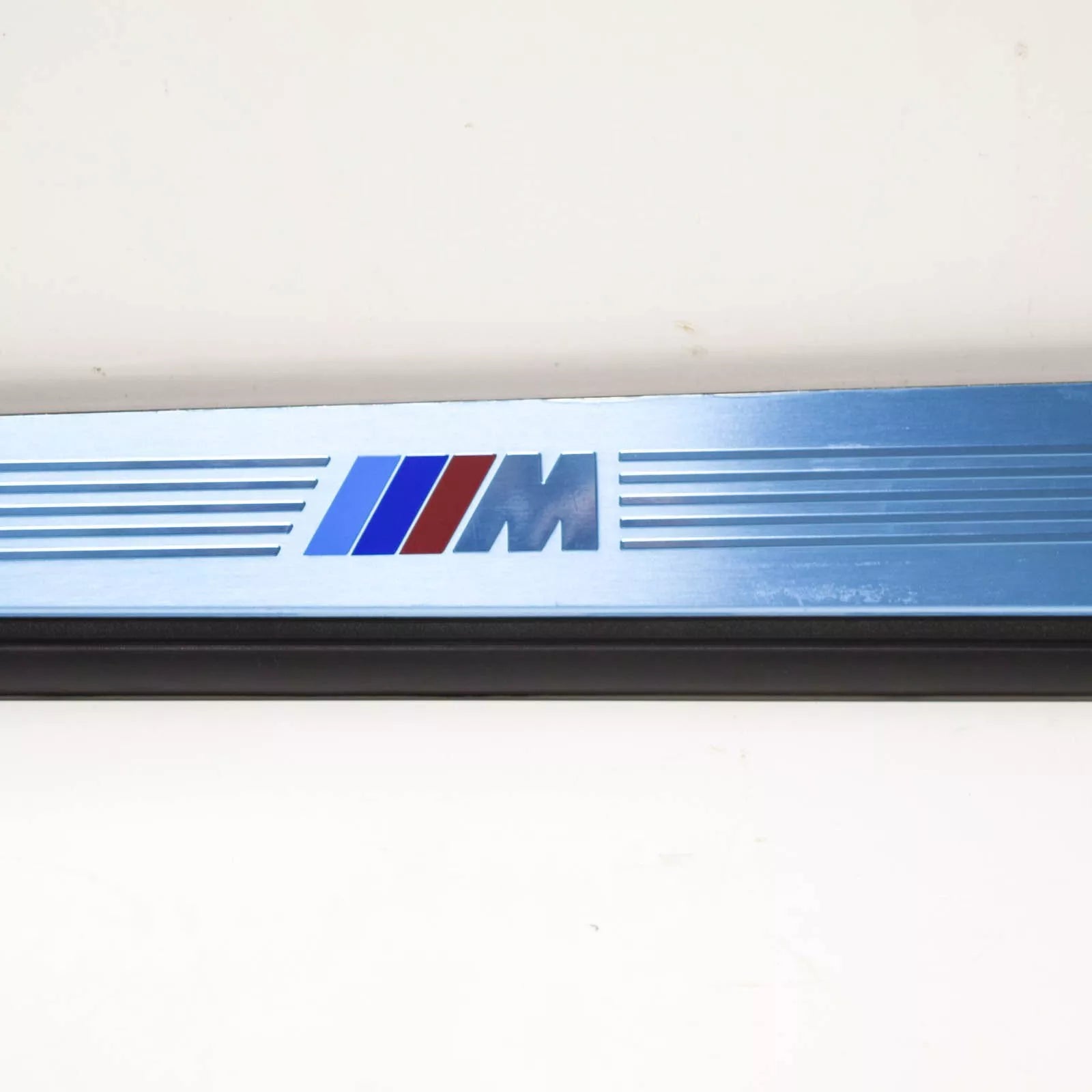 NEW BMW Z4 E85 DOOR SILL STRIP RIGHT 51478040124 M-SPORT ORIGINAL