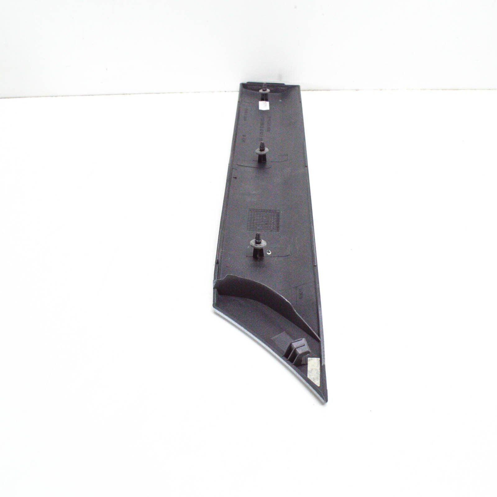 NEW MB VITO W639 RIGHT SIDE PANEL REAR BOTTOM STRIP A63969033629999 ORIGINAL