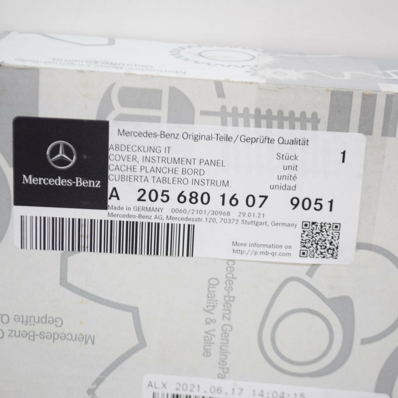 new mercedes-benz c w205 dash central loudspeaker cover a20568016079051 original