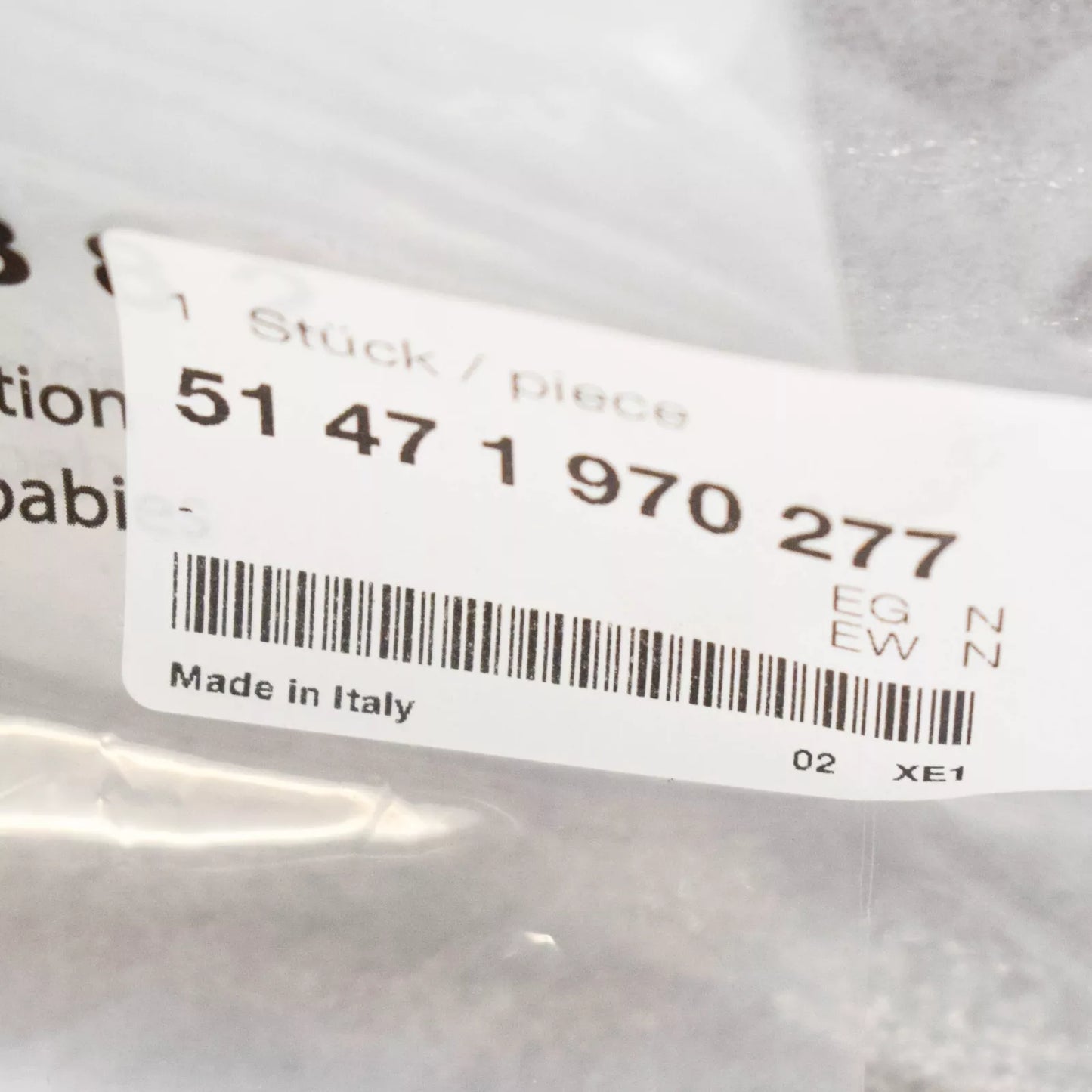 NEW BMW 8 E31 COUPE TAIL TRIM PANEL 51471970277 ORIGINAL