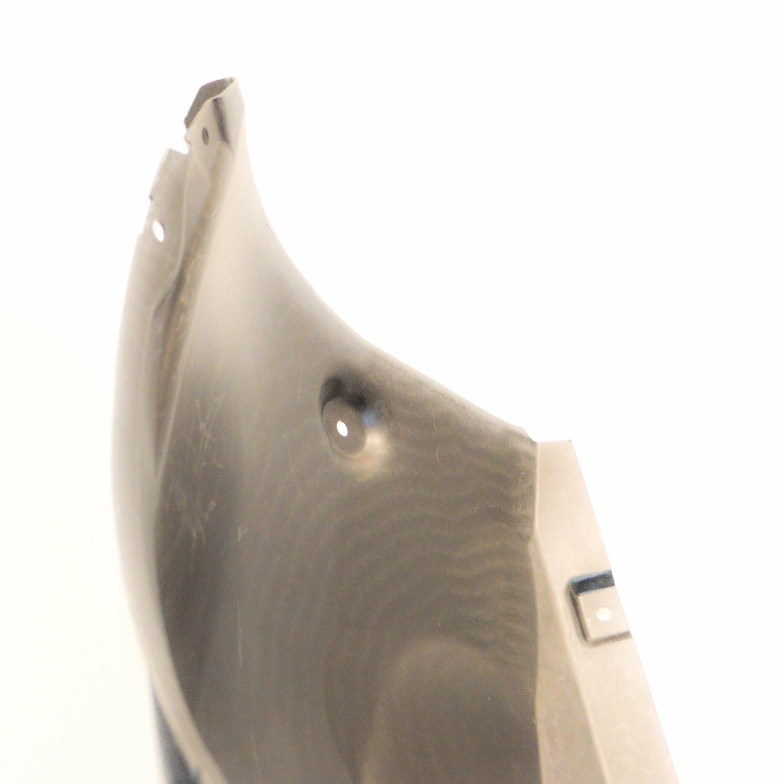 NEW AUDI R8 42 FRONT LEFT FENDER LINER SPLASH SHIELD 420821171F 2015