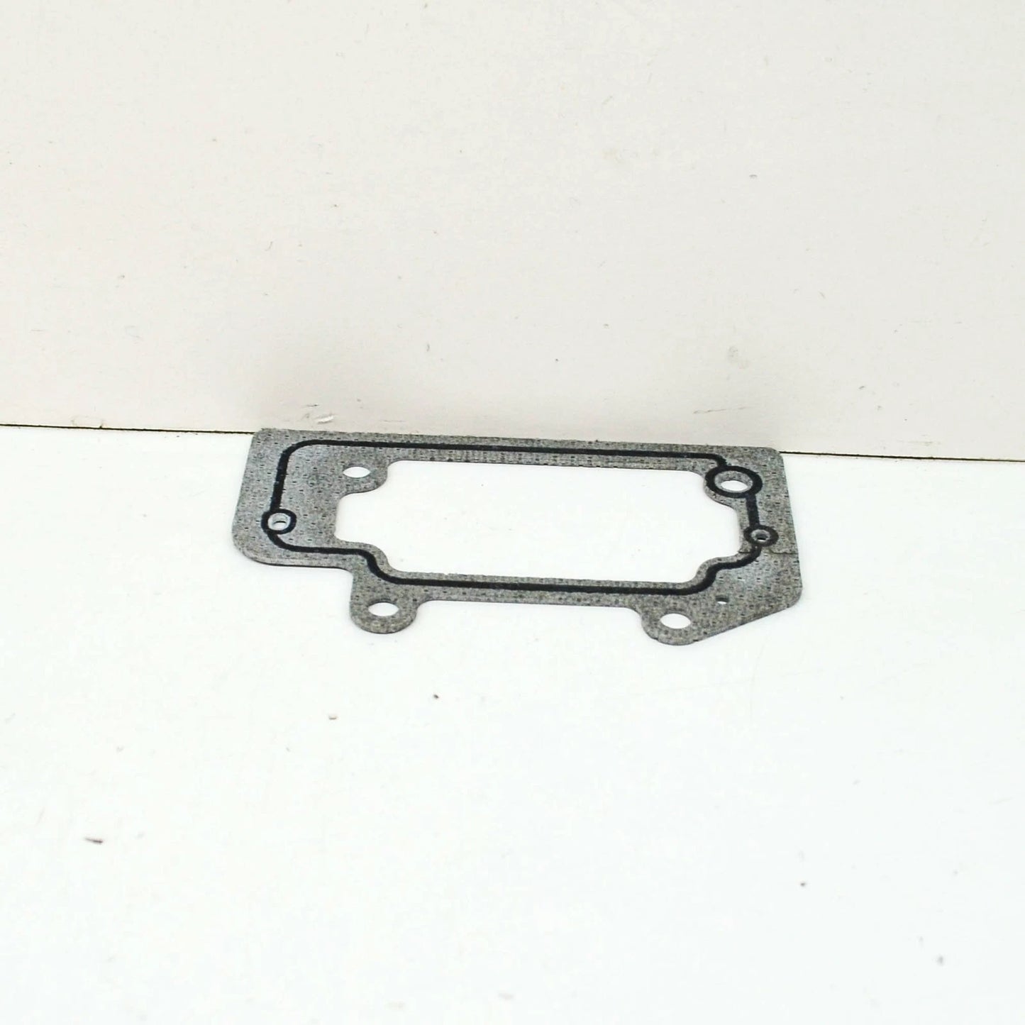 NEW BMW 7 E38 TIMING COVER CASE GASKET ABSESTOS FREE 11141725700 ORIGINAL