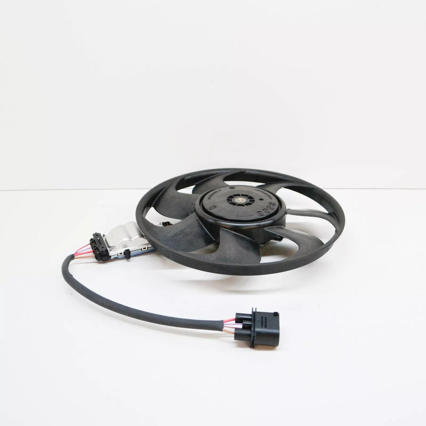 NEW AUDI A4 B8 RADIATOR FAN WITH CONTROL UNIT 8K0959455E ORIGINAL