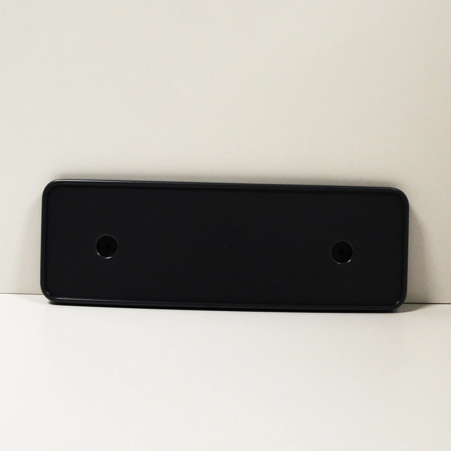 NEW AUDI A4 B9 FRONT BUMPER LICENSE PLATE BRACKET 8W0807285AJ RP5 ORIGINAL