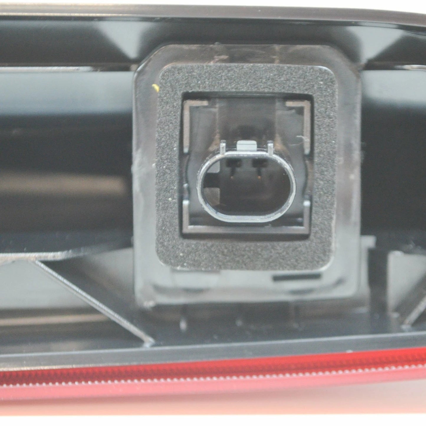 NEW MERCEDES BENZ VITO W447 REAR TOP BRAKE LIGHT A4479062900 ORIGINAL