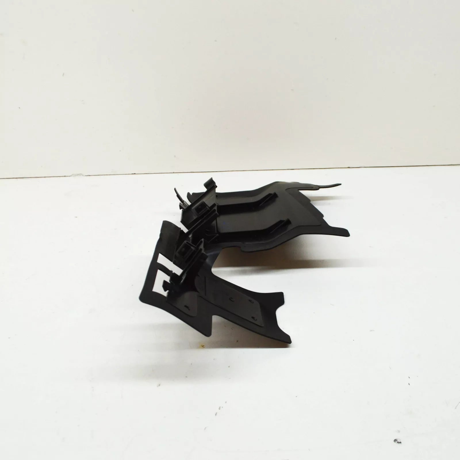 NEW VOLKSWAGEN BEETLE A5 FRONT LEFT RADIATOR SUPPORT AIR DUCT 5C5121283D