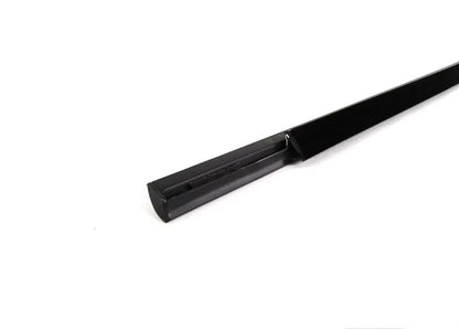 NEW BMW X5 E53 FRONT RIGHT DOOR WINDOW CHANNEL COVER 51328251592 8251592 NEE