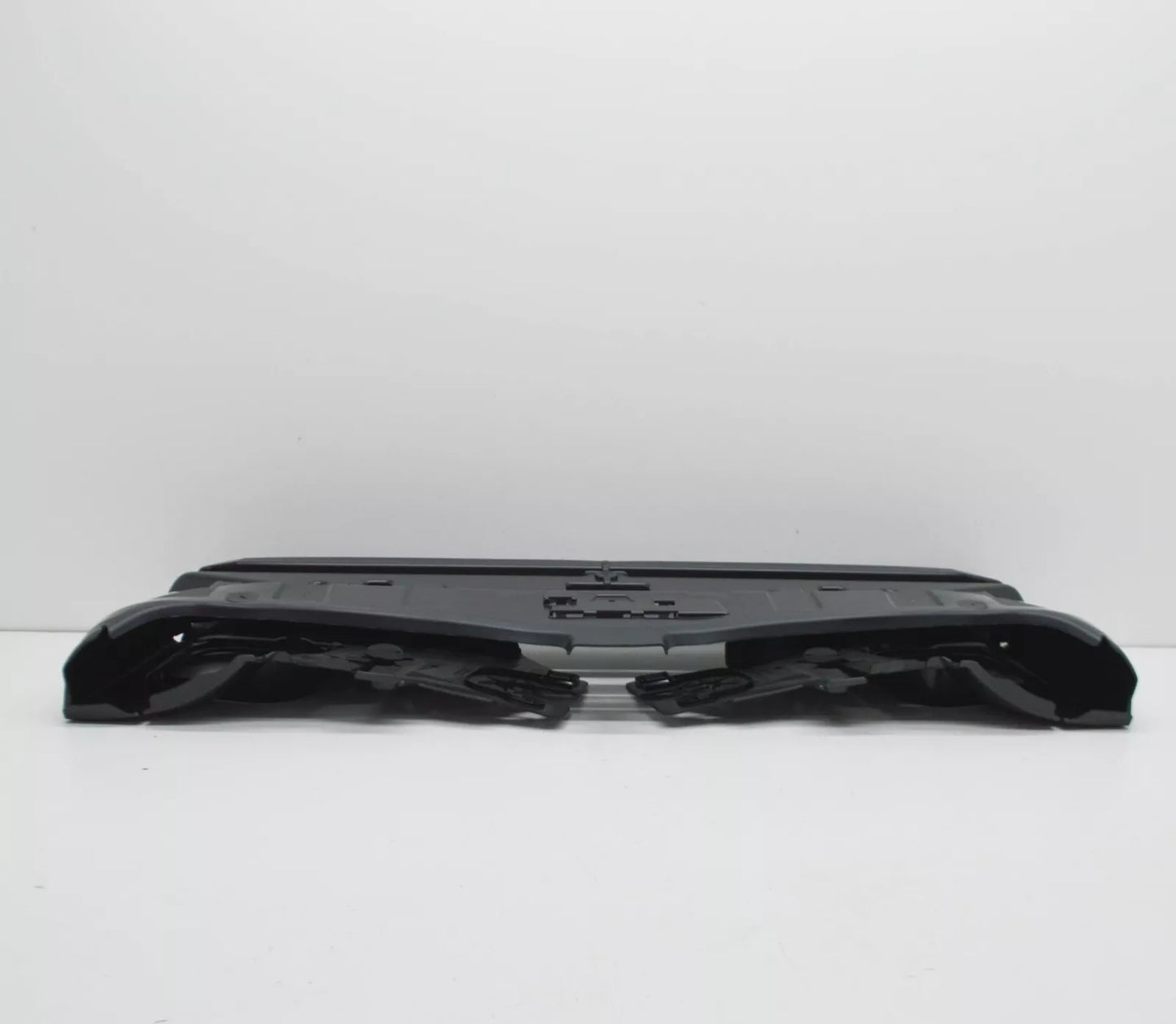 NEW BMW X5 G05 TOP RADIATOR AIR DUCT GUIDE 51747421675 ORIGINAL