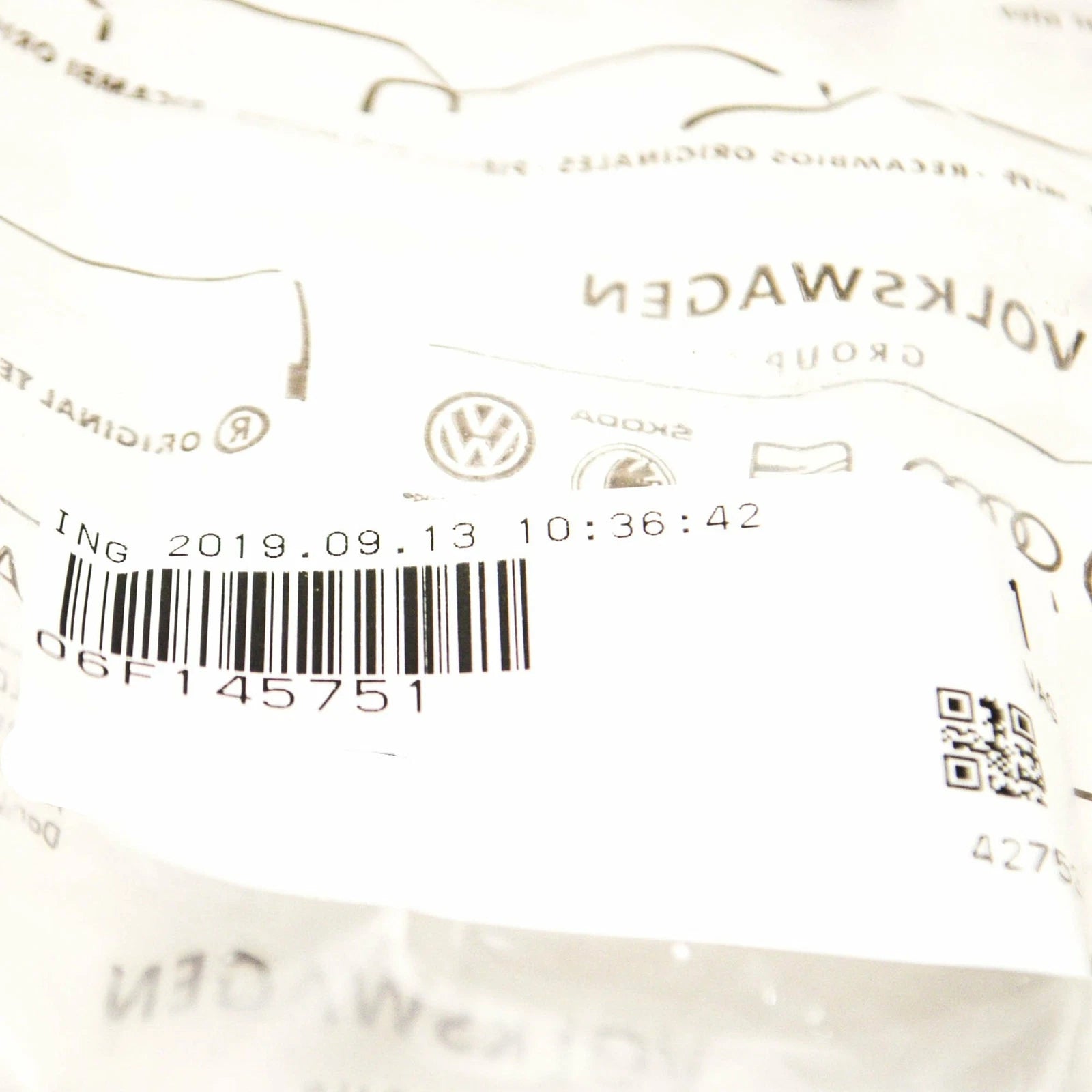 NEW AUDI A3 8P INTERMEDIATE FLANGE 06F145751