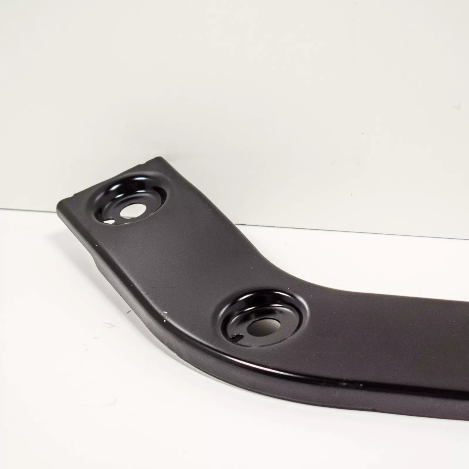 NEW VW TIGUAN MK1 RIGHT UPPER RADIATOR SUPPORT BRACE 5NA805932A ORIGINAL