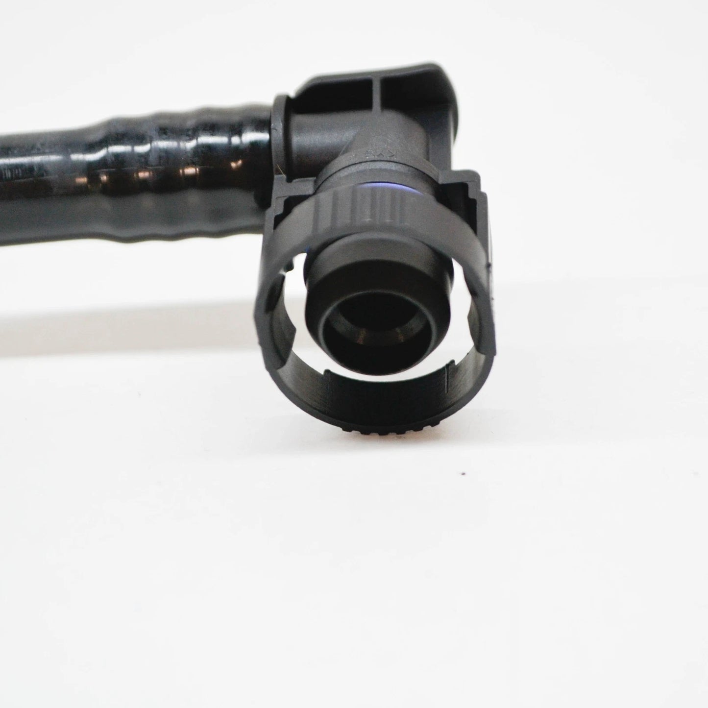 NEW BMW X6 E71 FUEL TANK BREATHER HOSE 13907636133 3.0 PETROL ORIGINAL