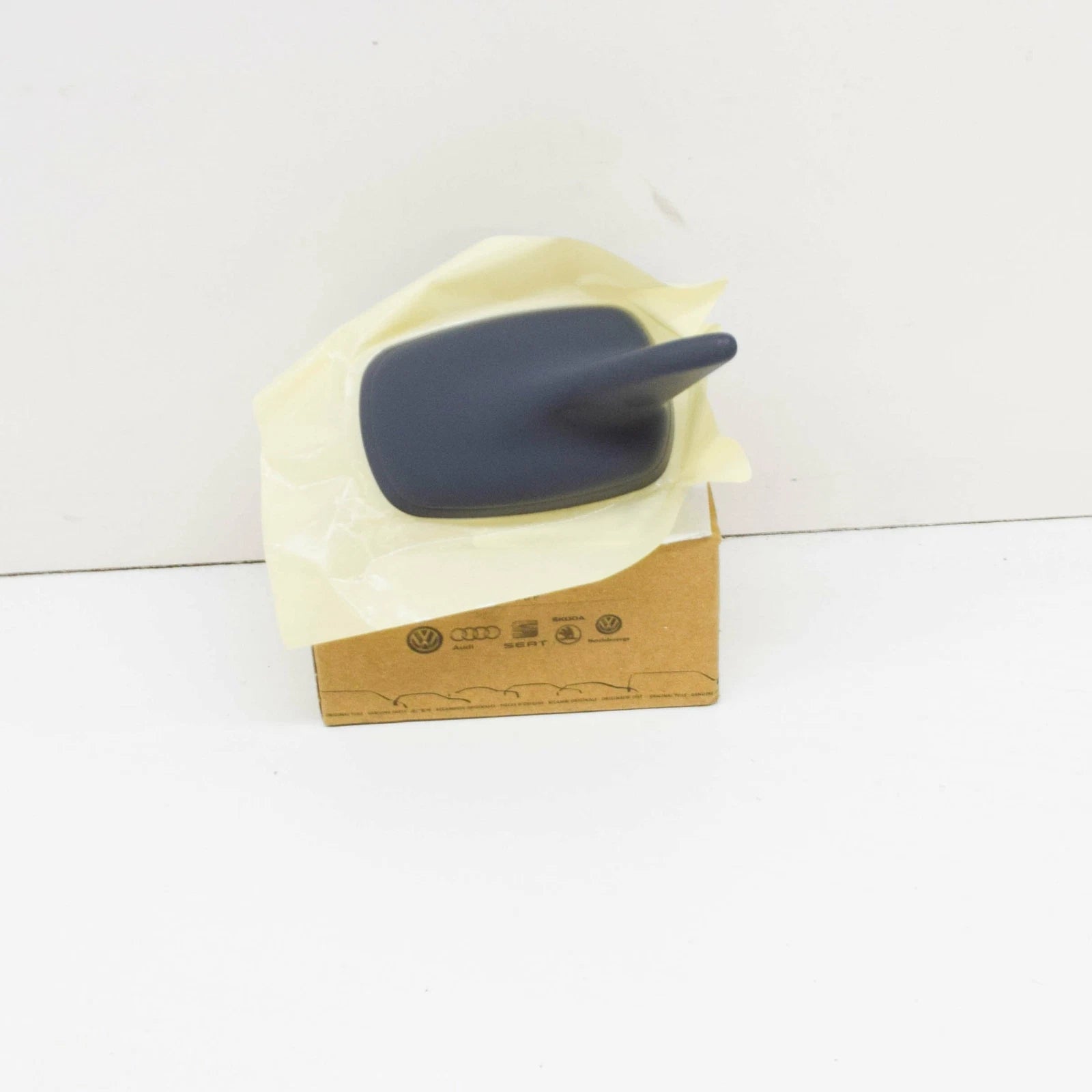 NEW AUDI Q3 8U ROOF COMBINATION AERIAL 4G0035503ADGRU ORIGINAL