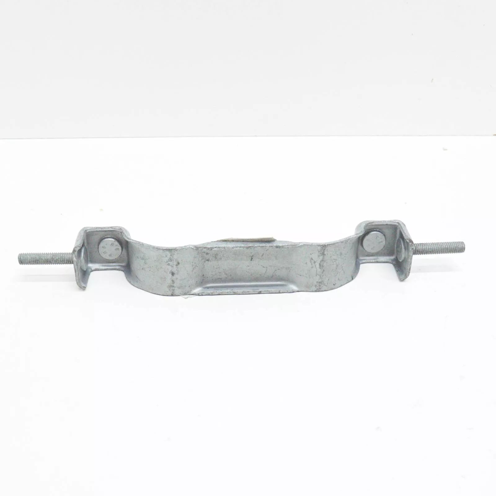 NEW BMW 8 E31 REAR EXHAUST SYSTEN CLAMP 18211723130 ORIGINAL